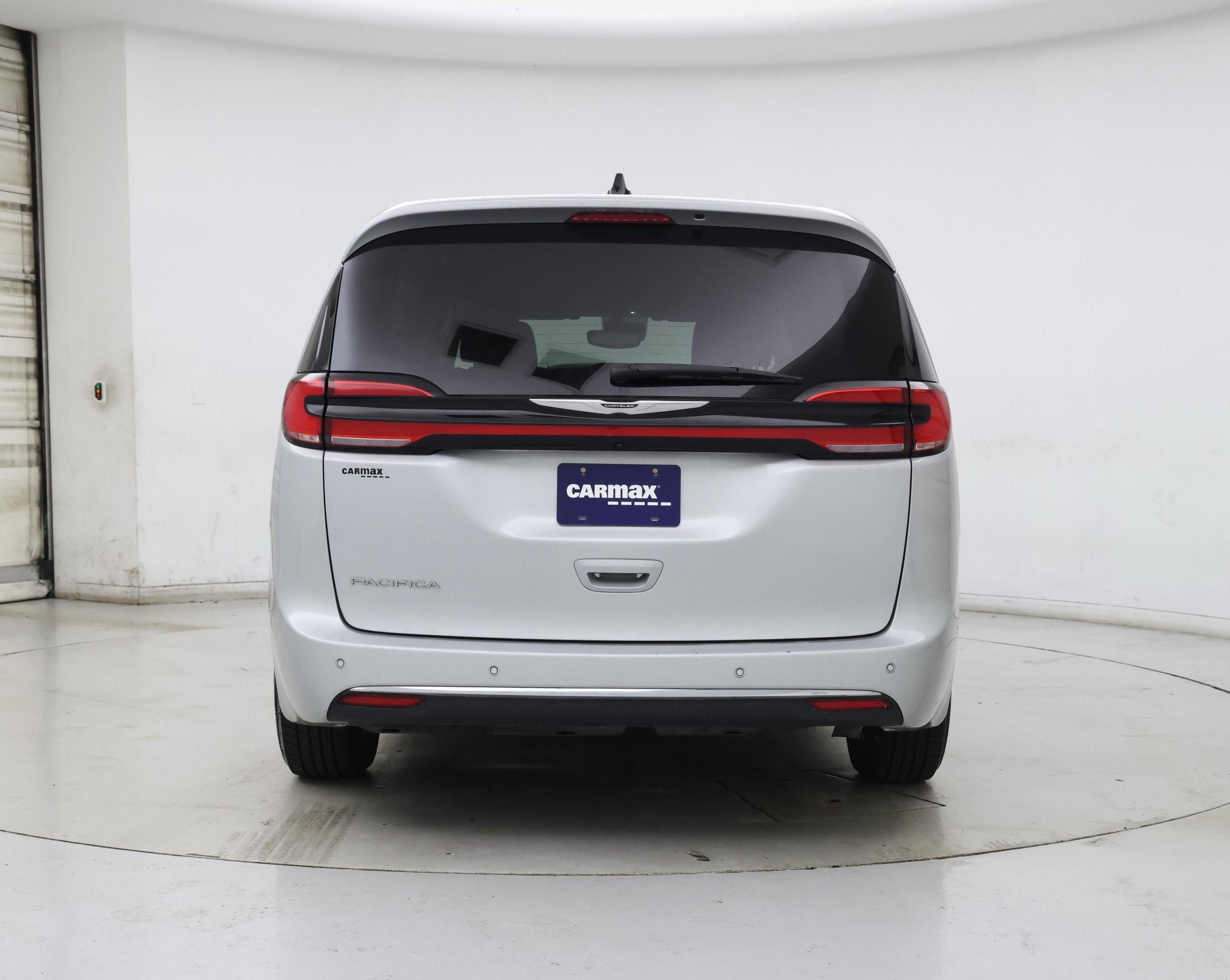 Thumbnail: 2023 Chrysler Pacifica - 2