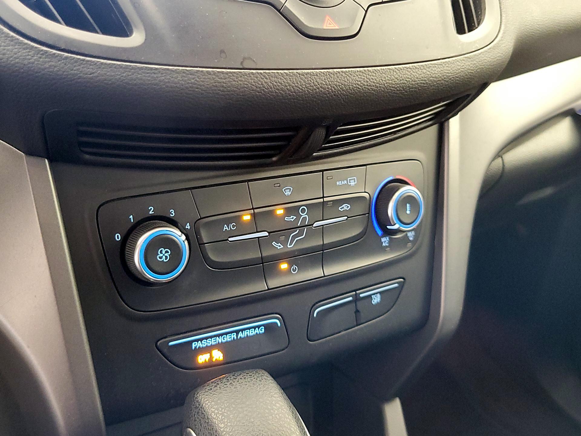 Thumbnail: 2018 Ford Escape - 16