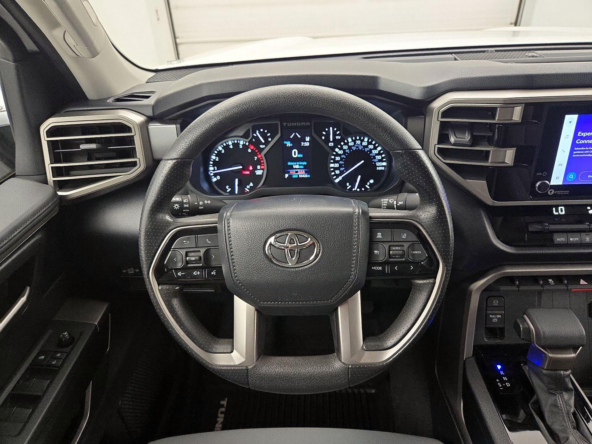 Thumbnail: 2022 Toyota Tundra - 10