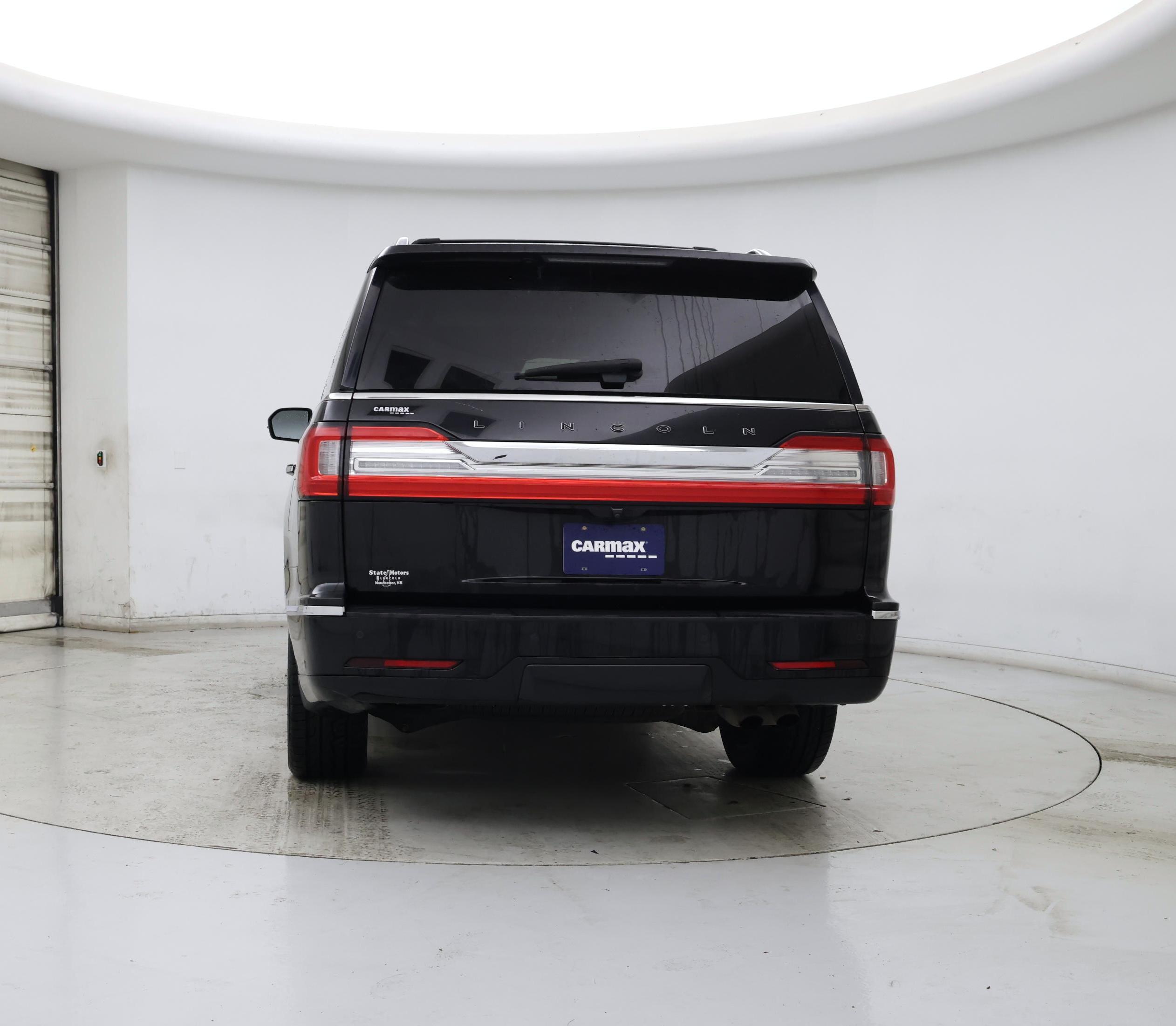 Thumbnail: 2019 Lincoln Navigator - 6