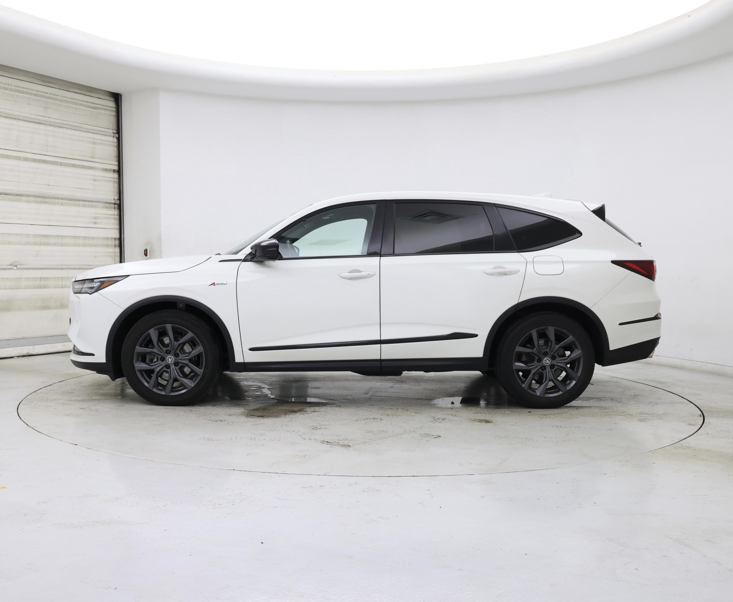 Thumbnail: 2023 Acura MDX - 3