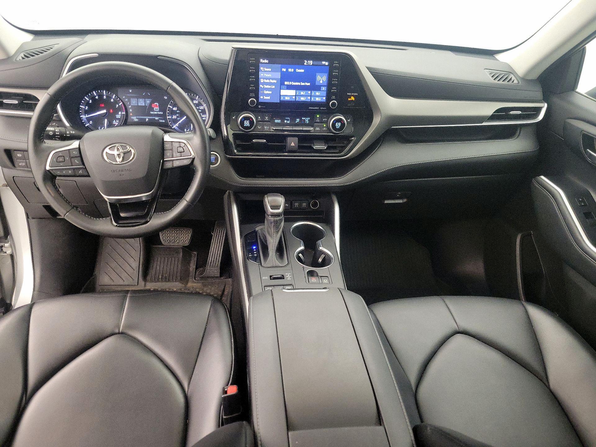 Thumbnail: 2021 Toyota Highlander - 9
