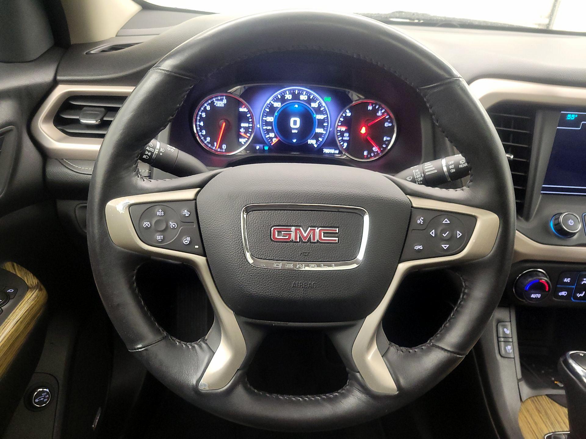 Thumbnail: 2017 GMC Acadia - 10