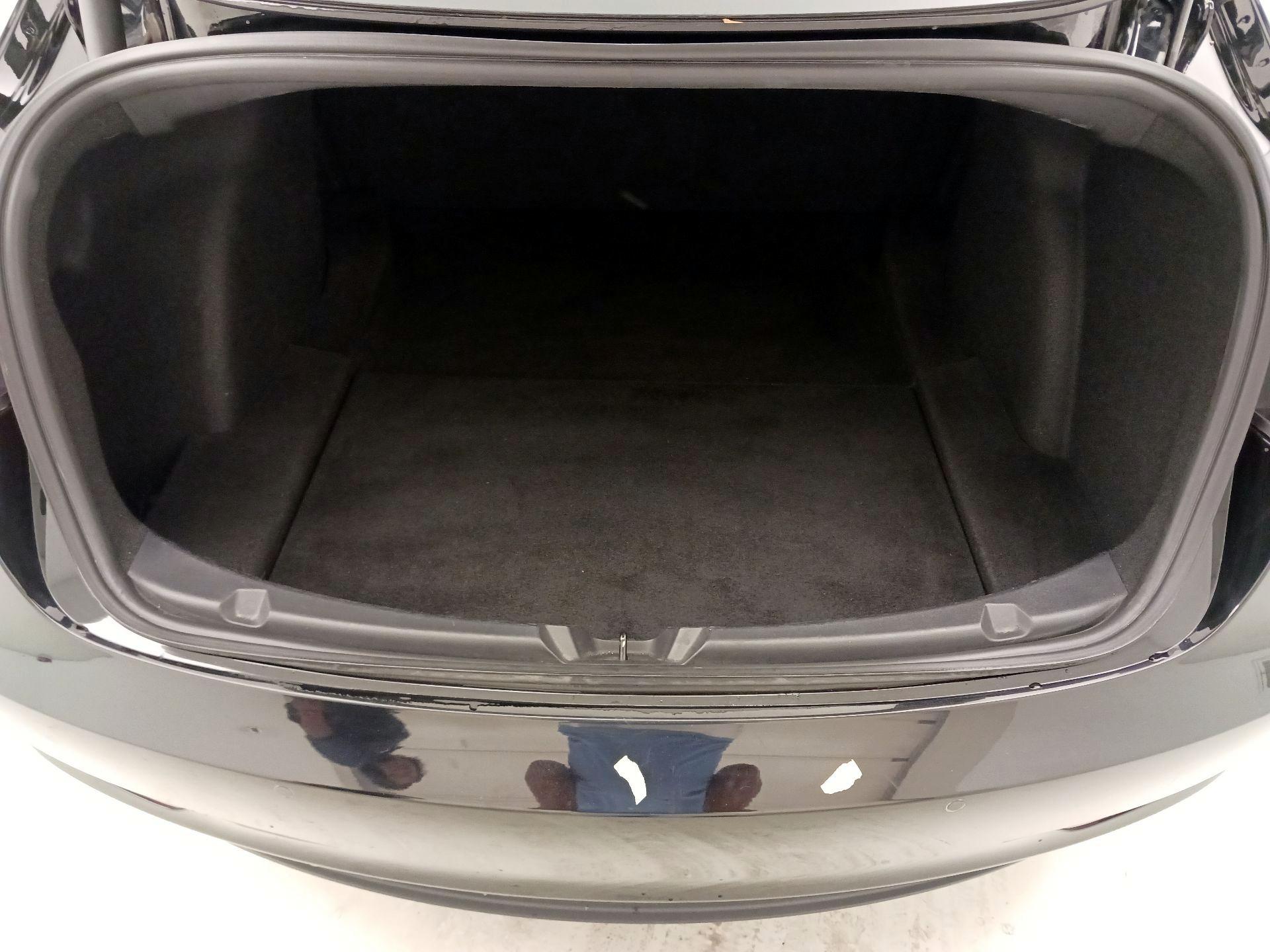 Thumbnail: 2021 Tesla Model 3 - 20