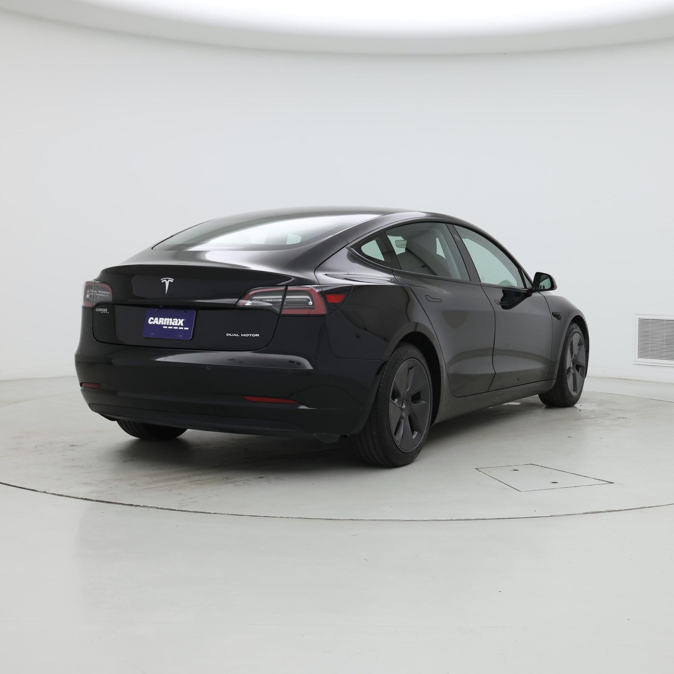 Thumbnail: 2021 Tesla Model 3 - 8