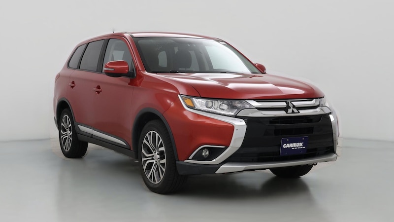 2016 Mitsubishi Outlander SE Hero Image