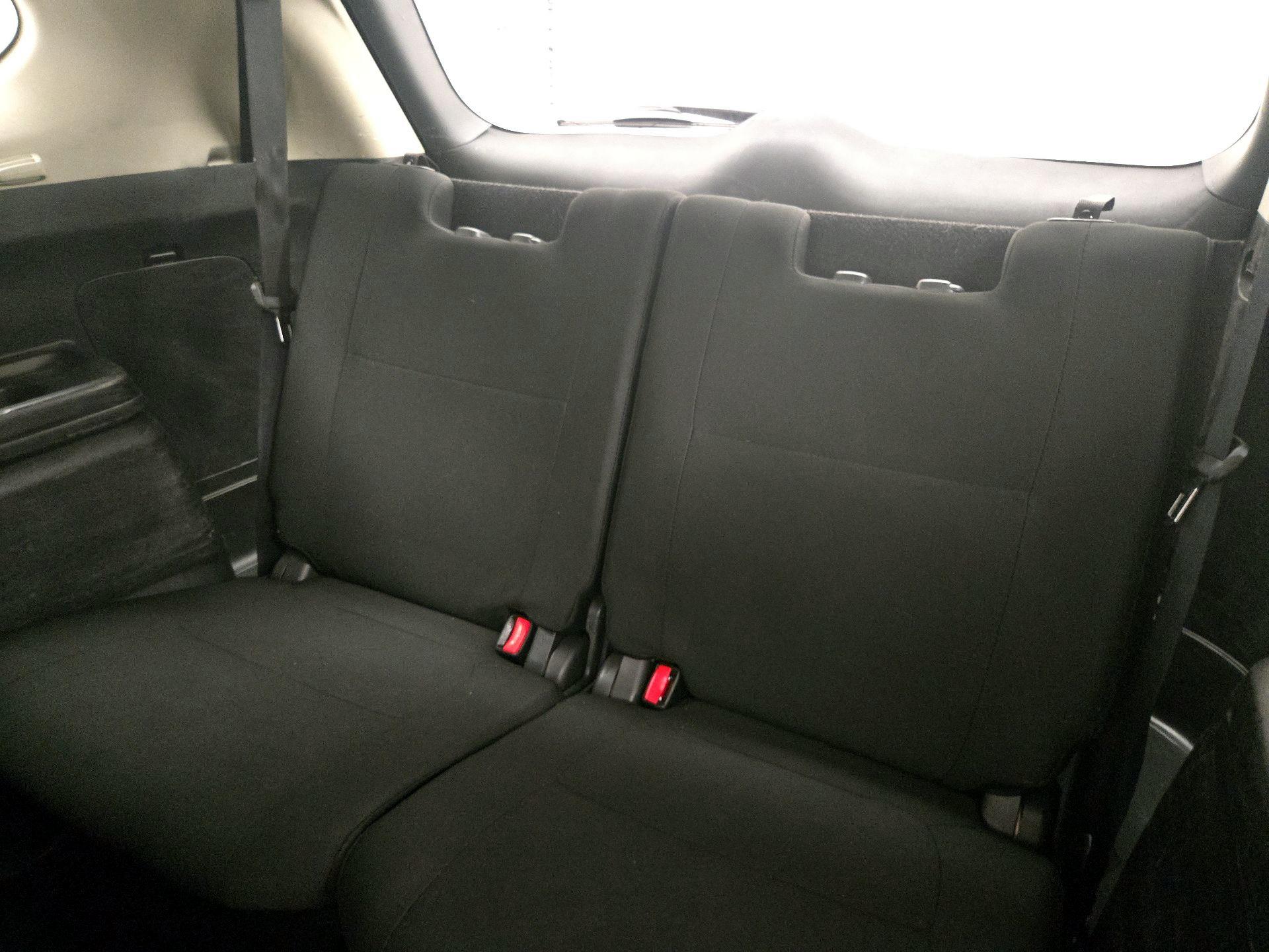 Thumbnail: 2016 Mitsubishi Outlander - 20