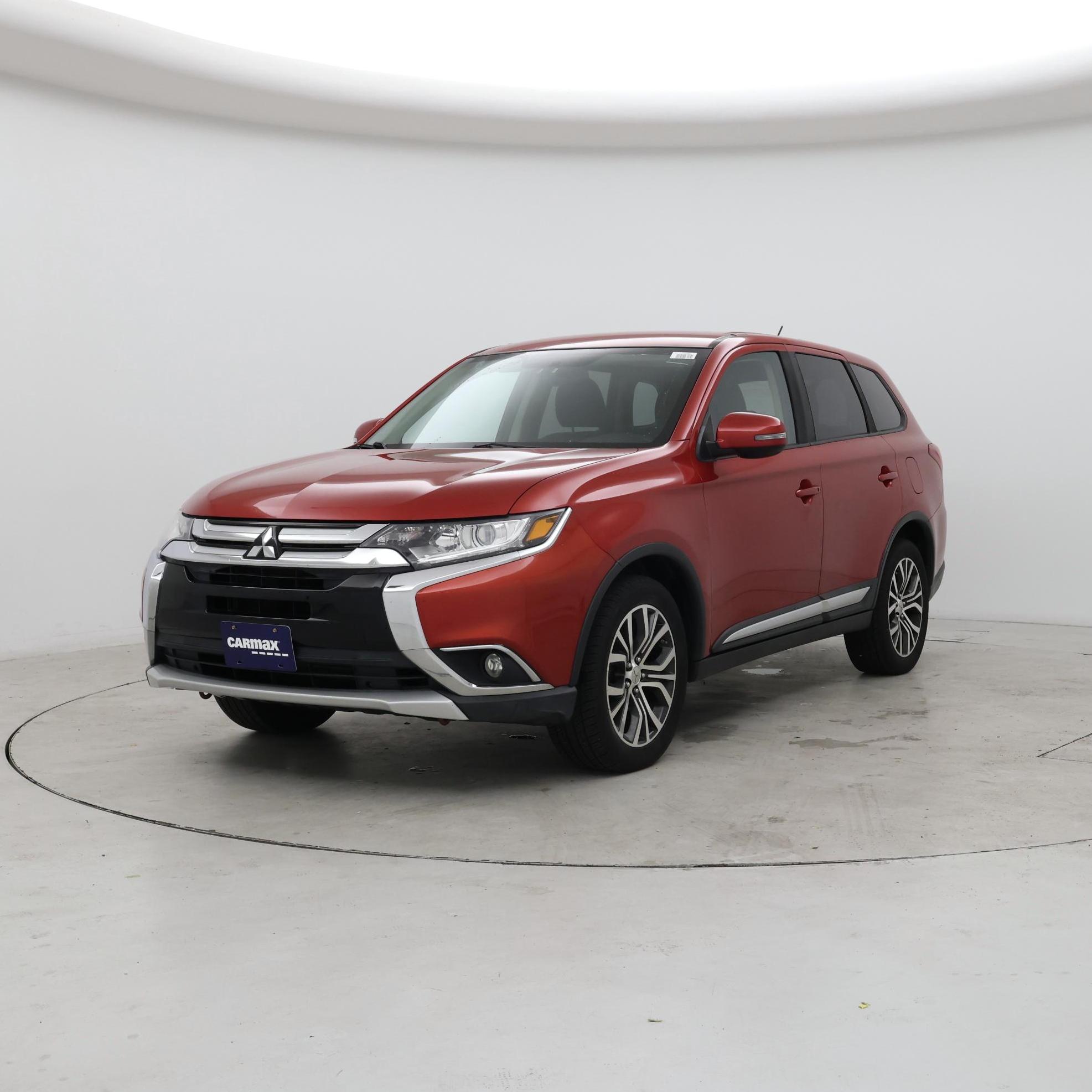 Thumbnail: 2016 Mitsubishi Outlander - 4
