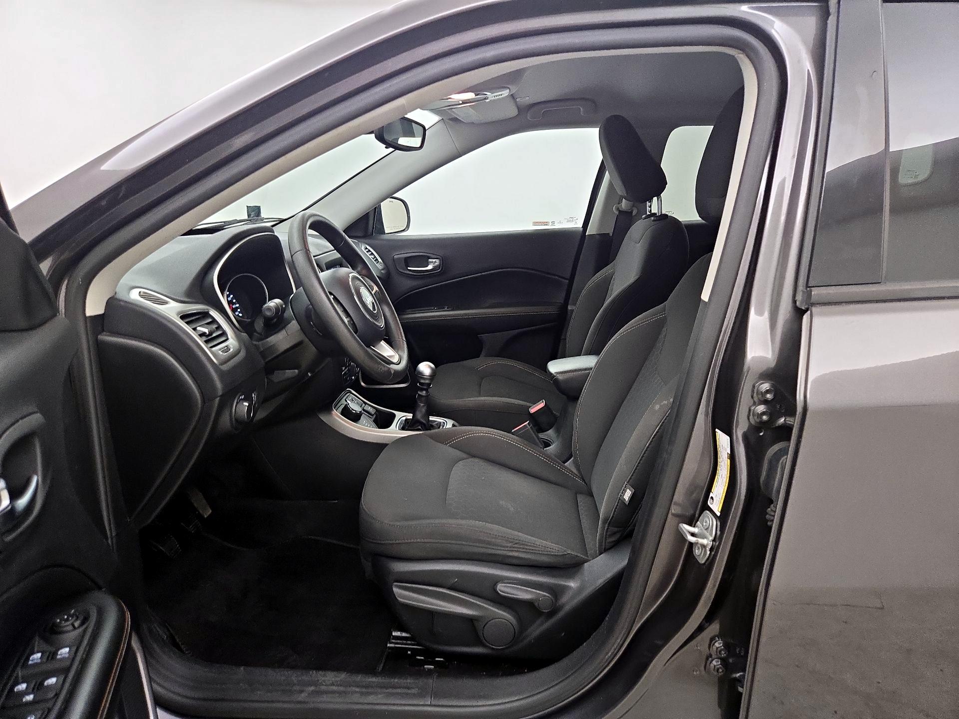 Thumbnail: 2019 Jeep Compass - 11