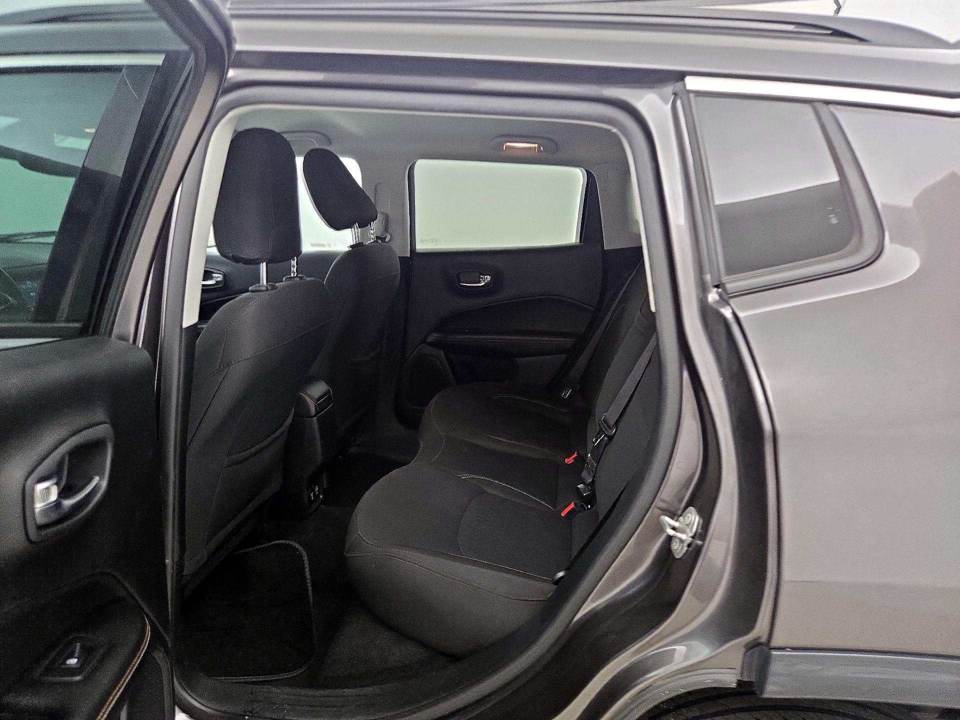 Thumbnail: 2019 Jeep Compass - 19