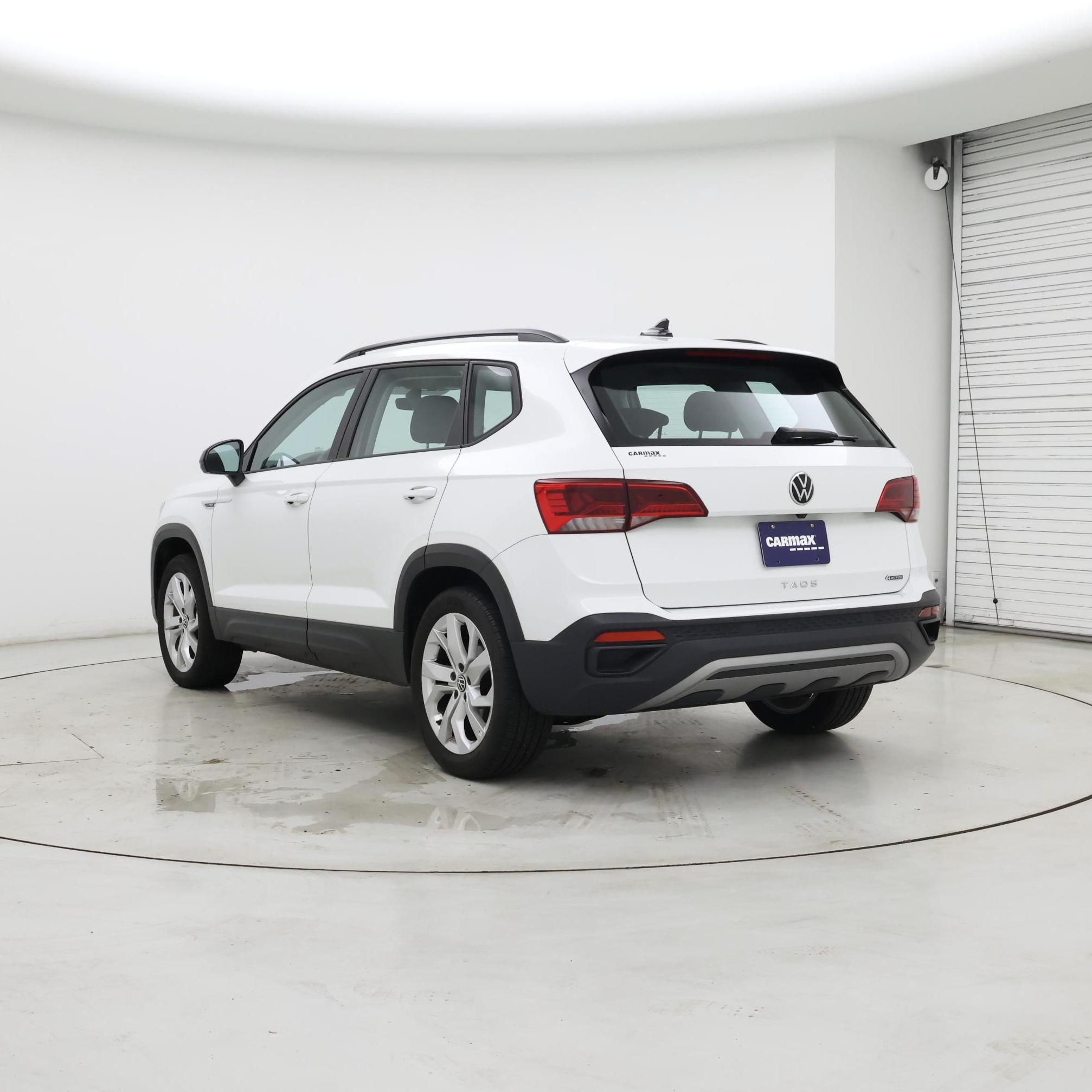 Thumbnail: 2023 Volkswagen Taos - 2