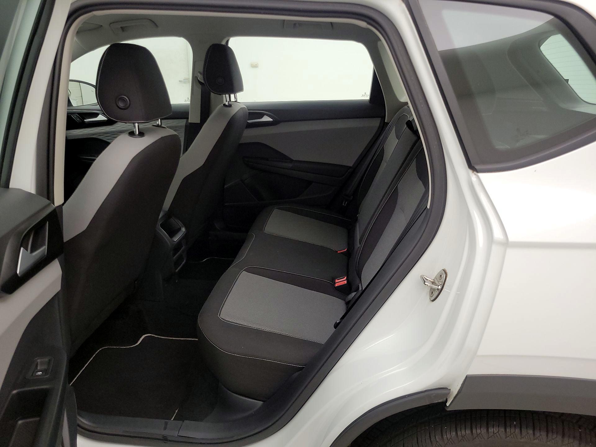 Thumbnail: 2023 Volkswagen Taos - 19