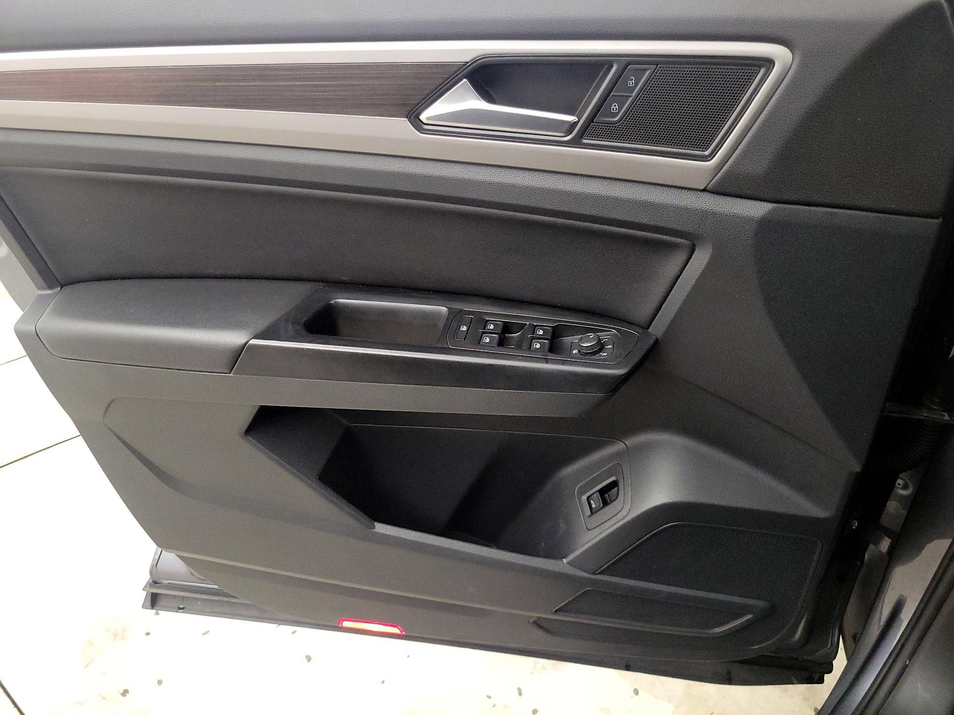 Thumbnail: 2020 Volkswagen Atlas - 12