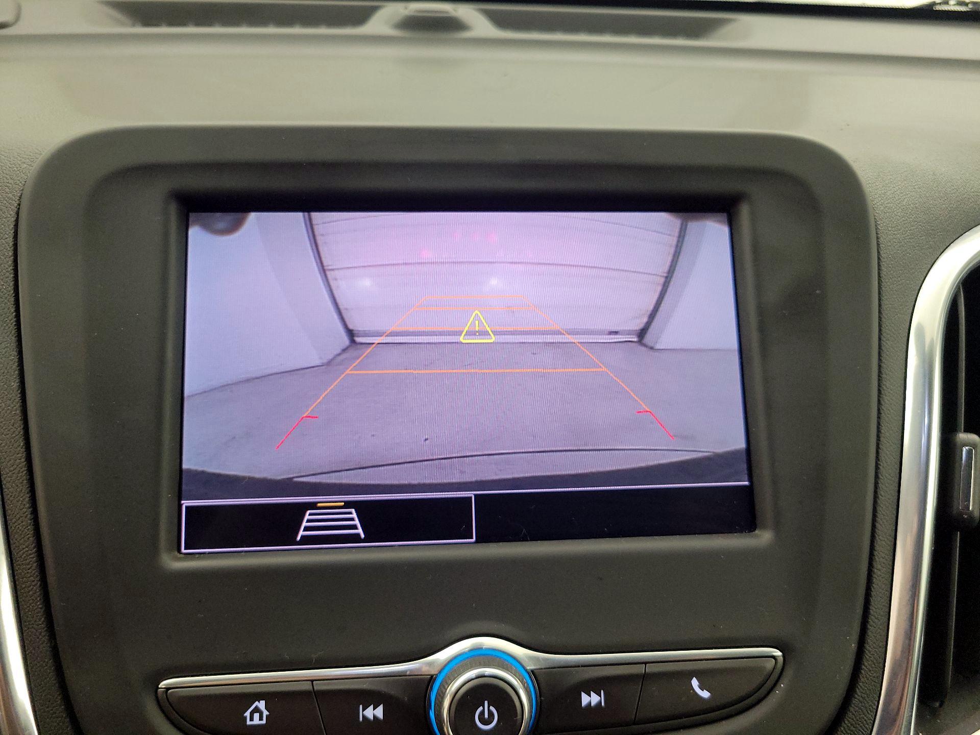 Thumbnail: 2022 Chevrolet Equinox - 14