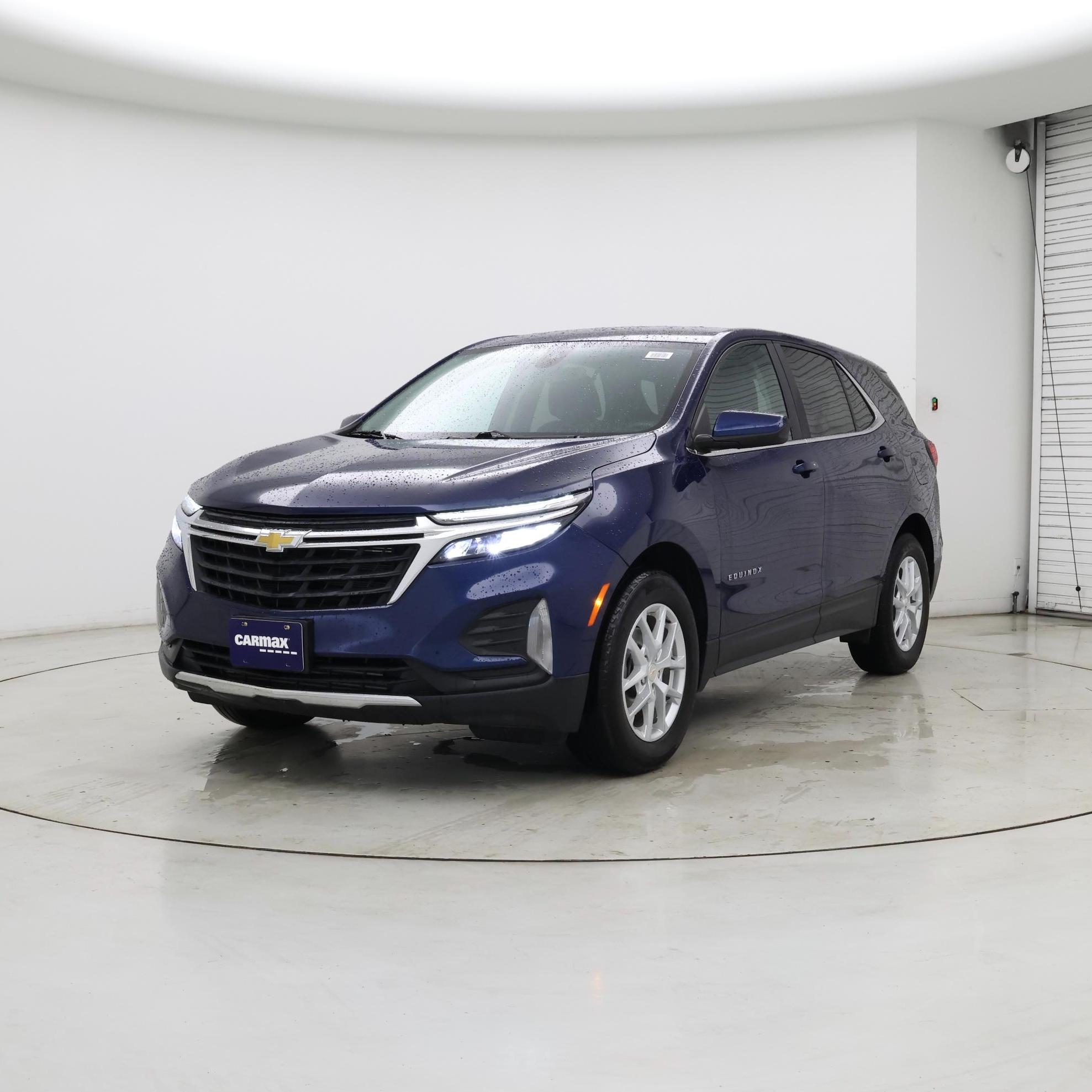 Thumbnail: 2022 Chevrolet Equinox - 4