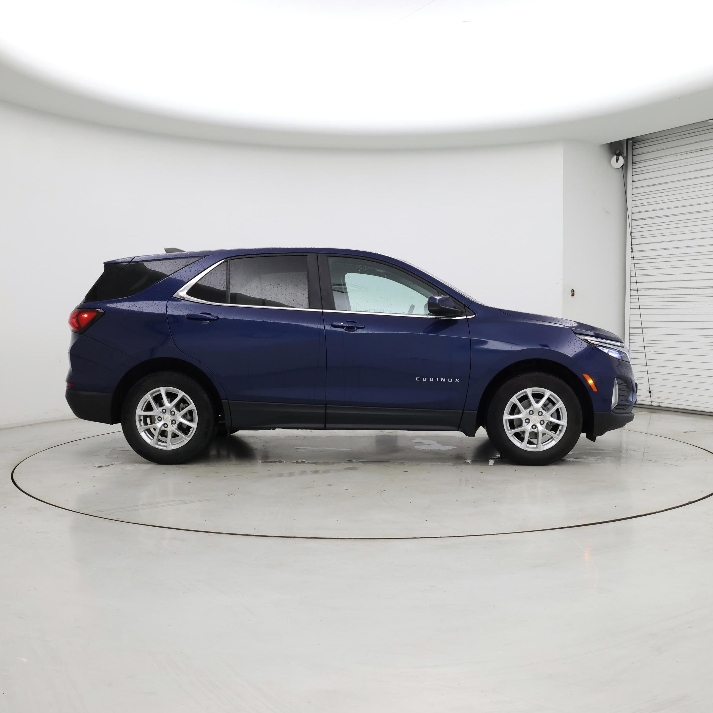 Thumbnail: 2022 Chevrolet Equinox - 7