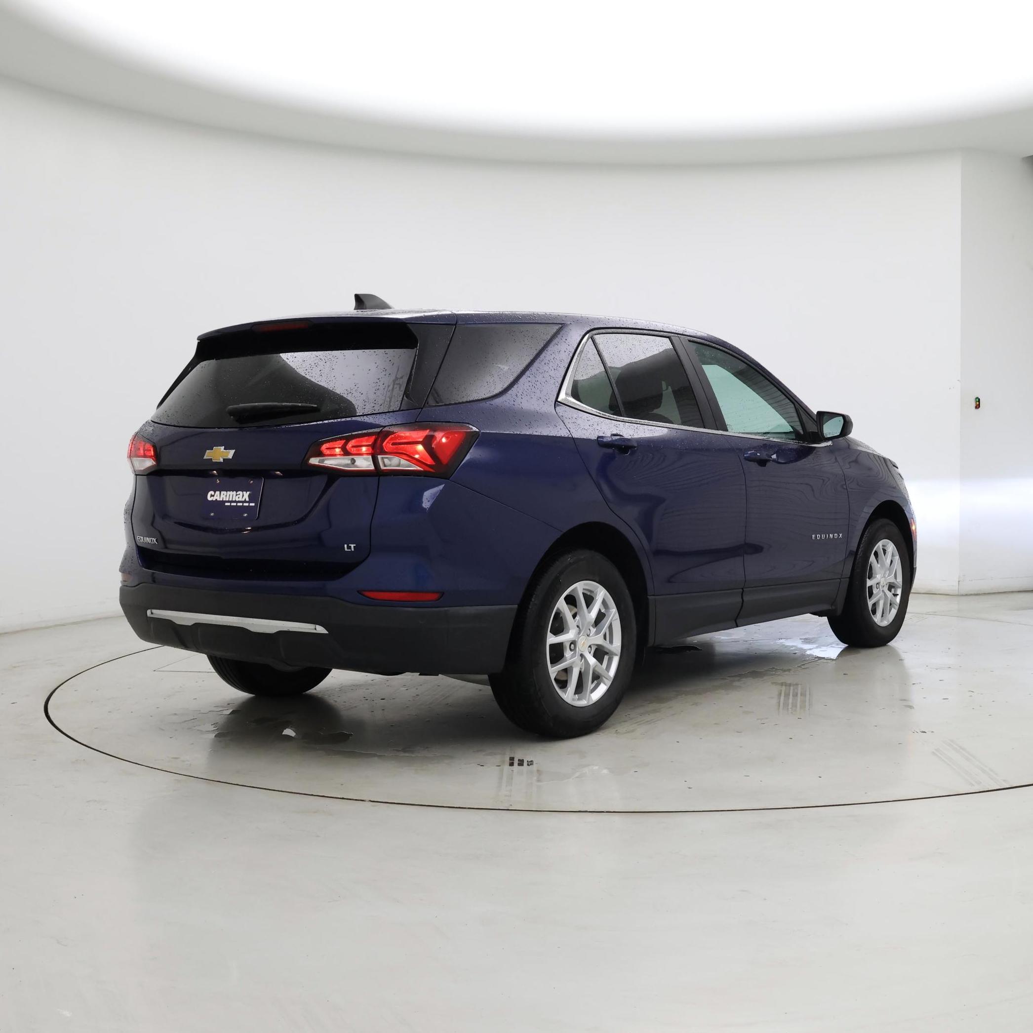 Thumbnail: 2022 Chevrolet Equinox - 8
