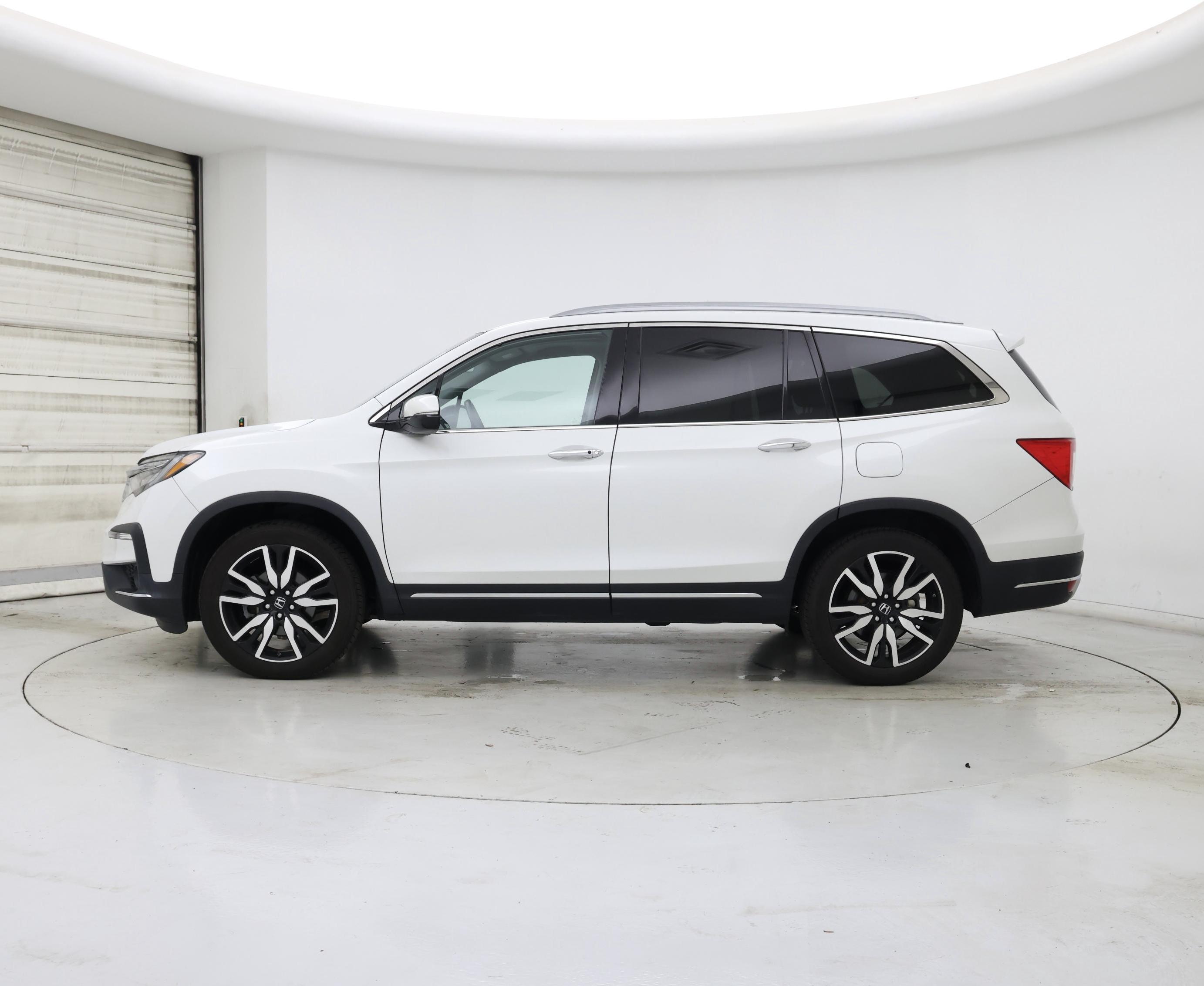 Thumbnail: 2021 Honda Pilot - 3