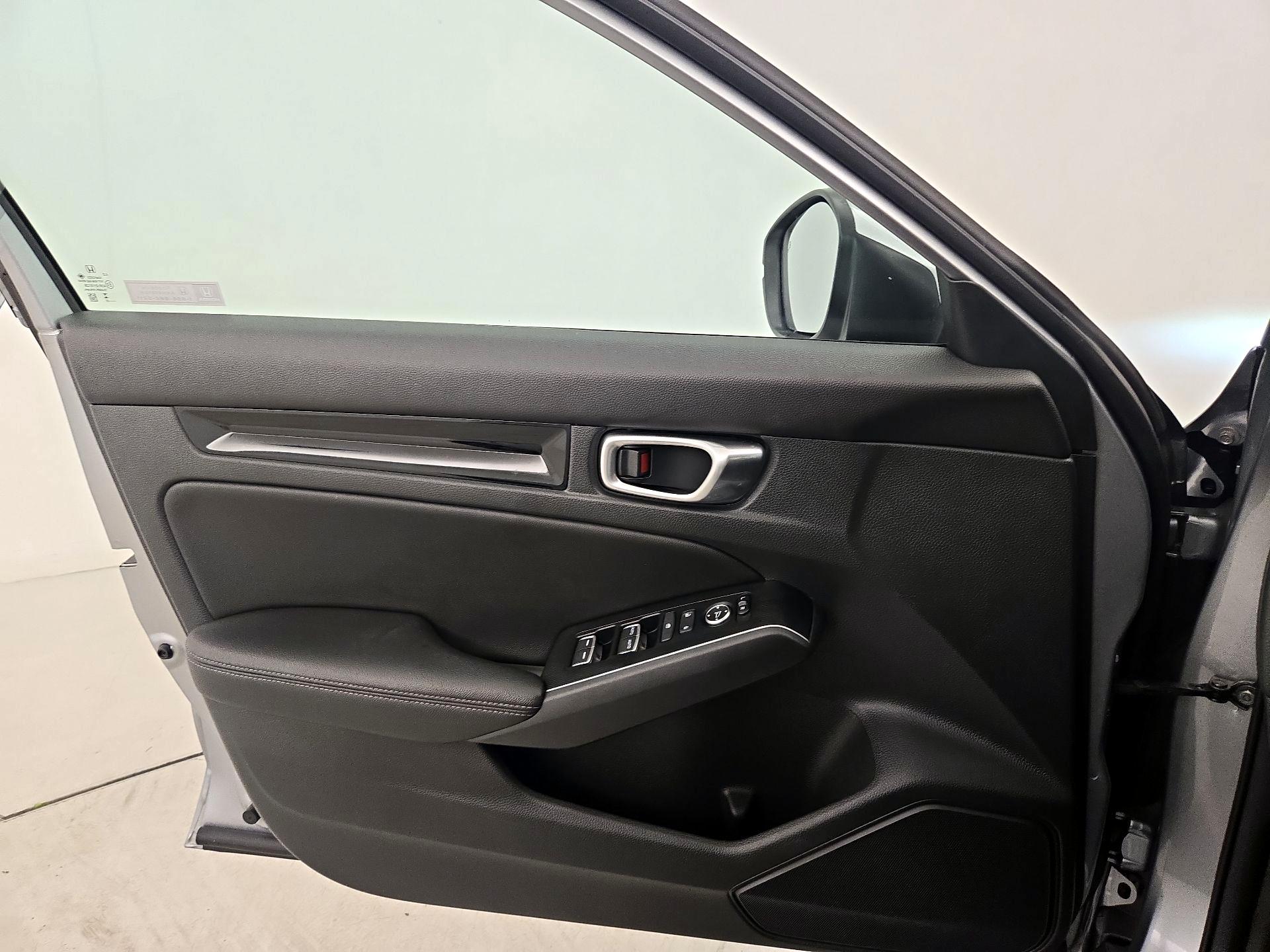 Thumbnail: 2023 Honda Civic - 12