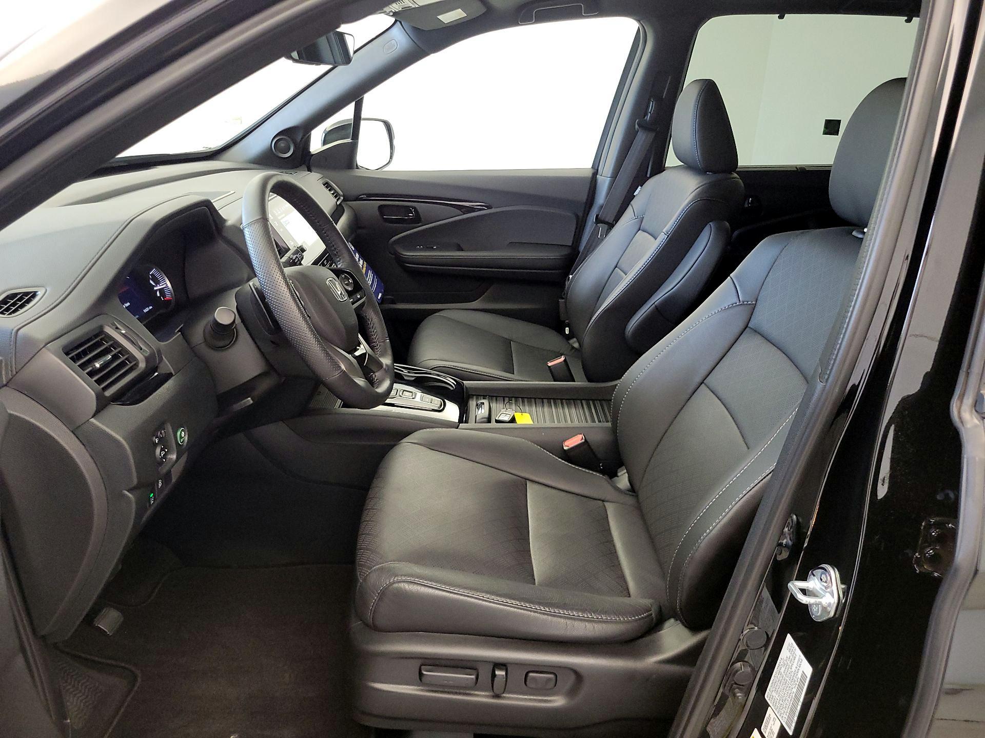 Thumbnail: 2023 Honda Passport - 11
