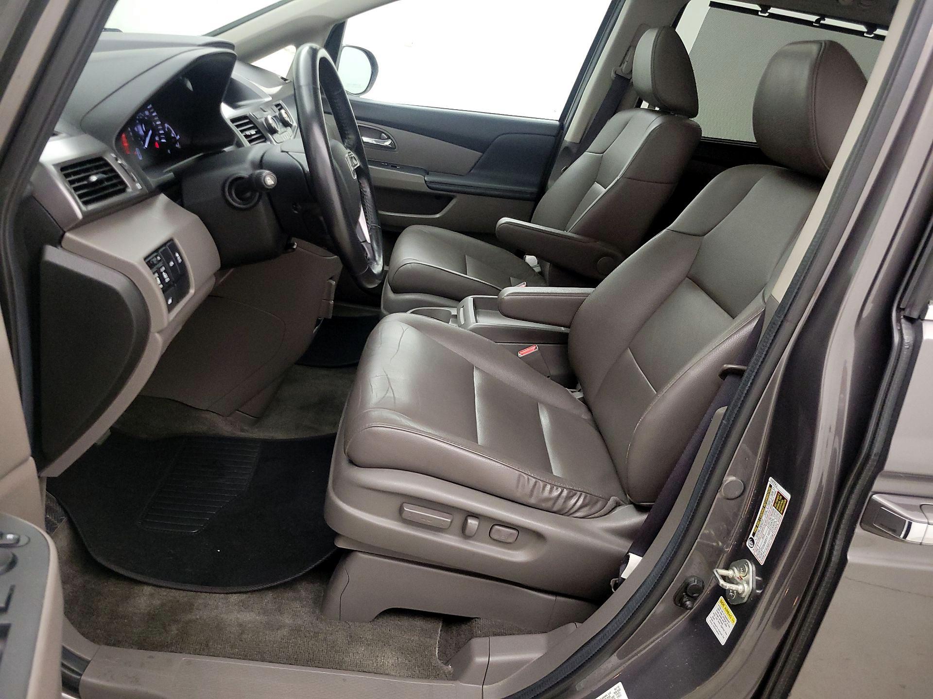 Thumbnail: 2014 Honda Odyssey - 11