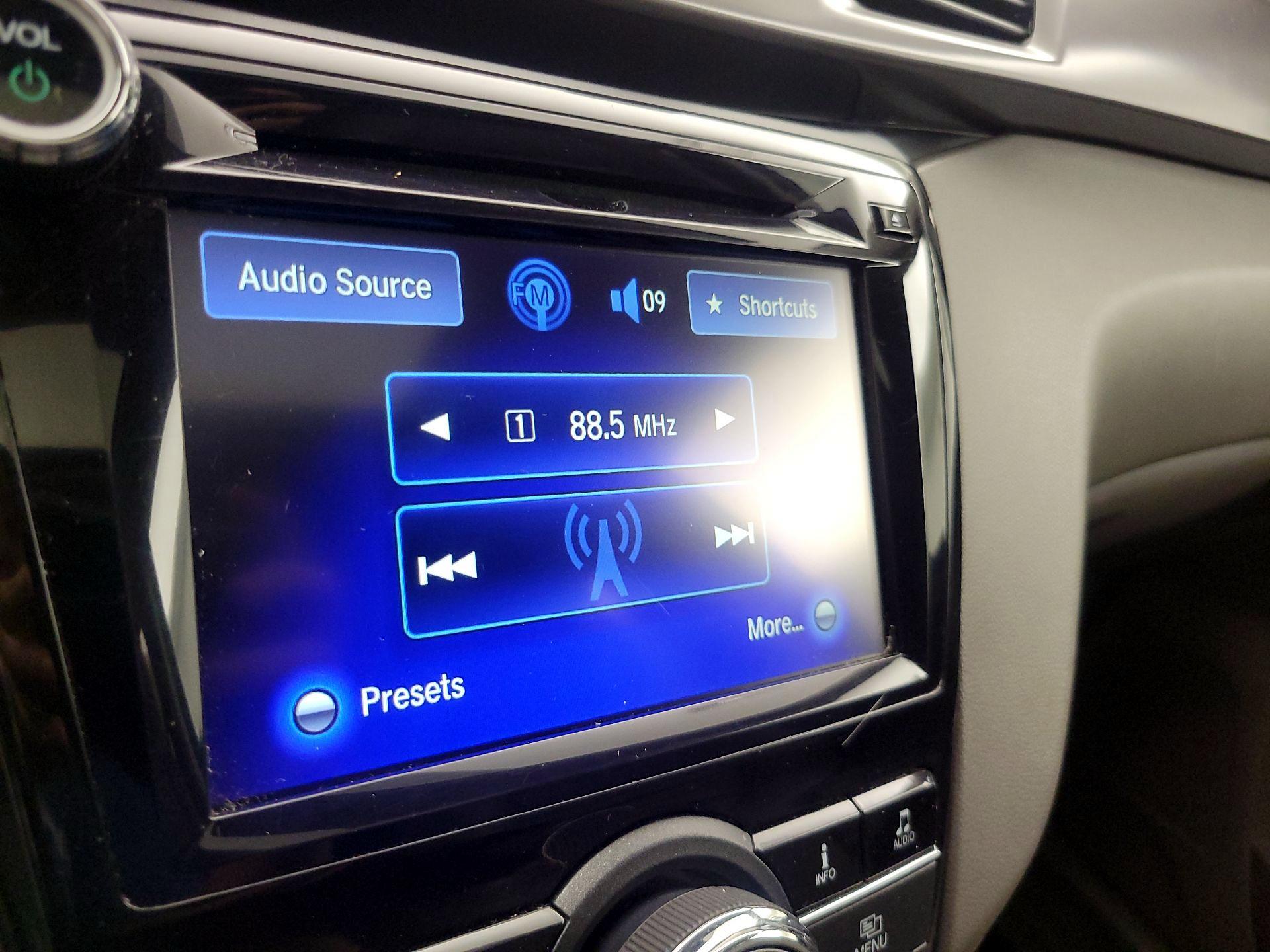 Thumbnail: 2014 Honda Odyssey - 15