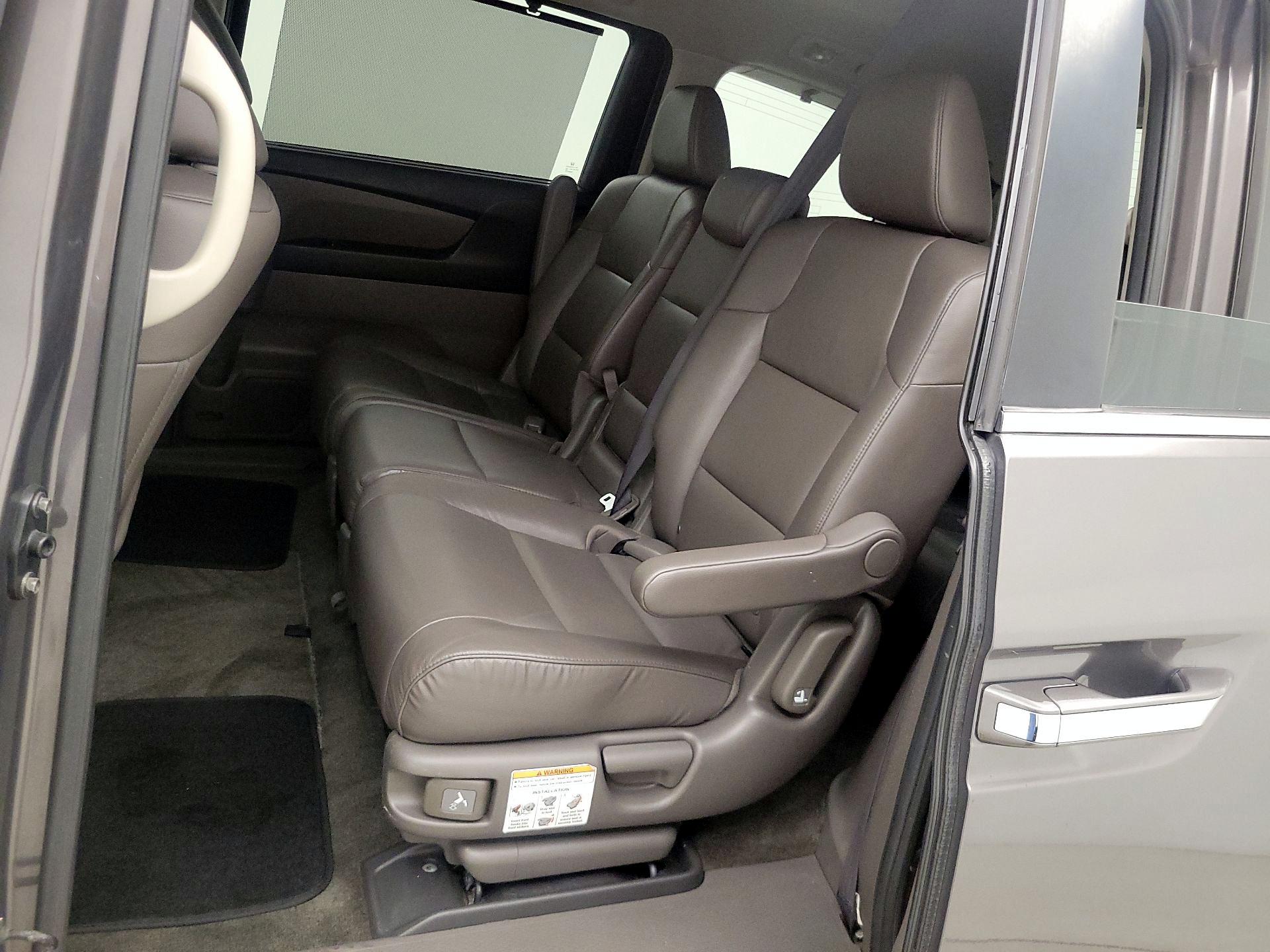 Thumbnail: 2014 Honda Odyssey - 20