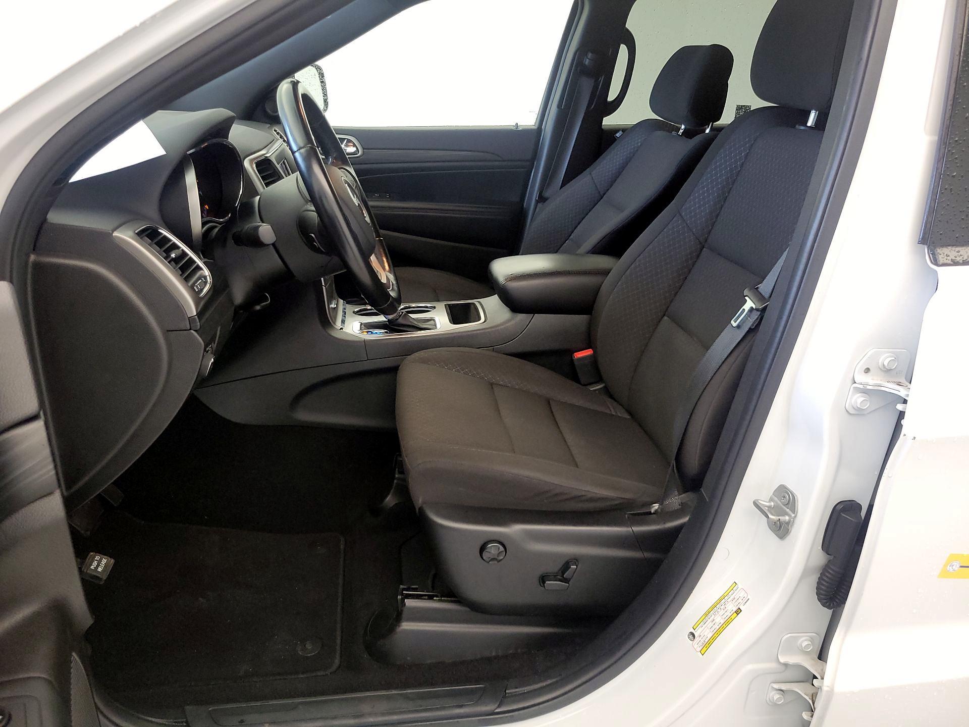 Thumbnail: 2020 Jeep Grand Cherokee - 11