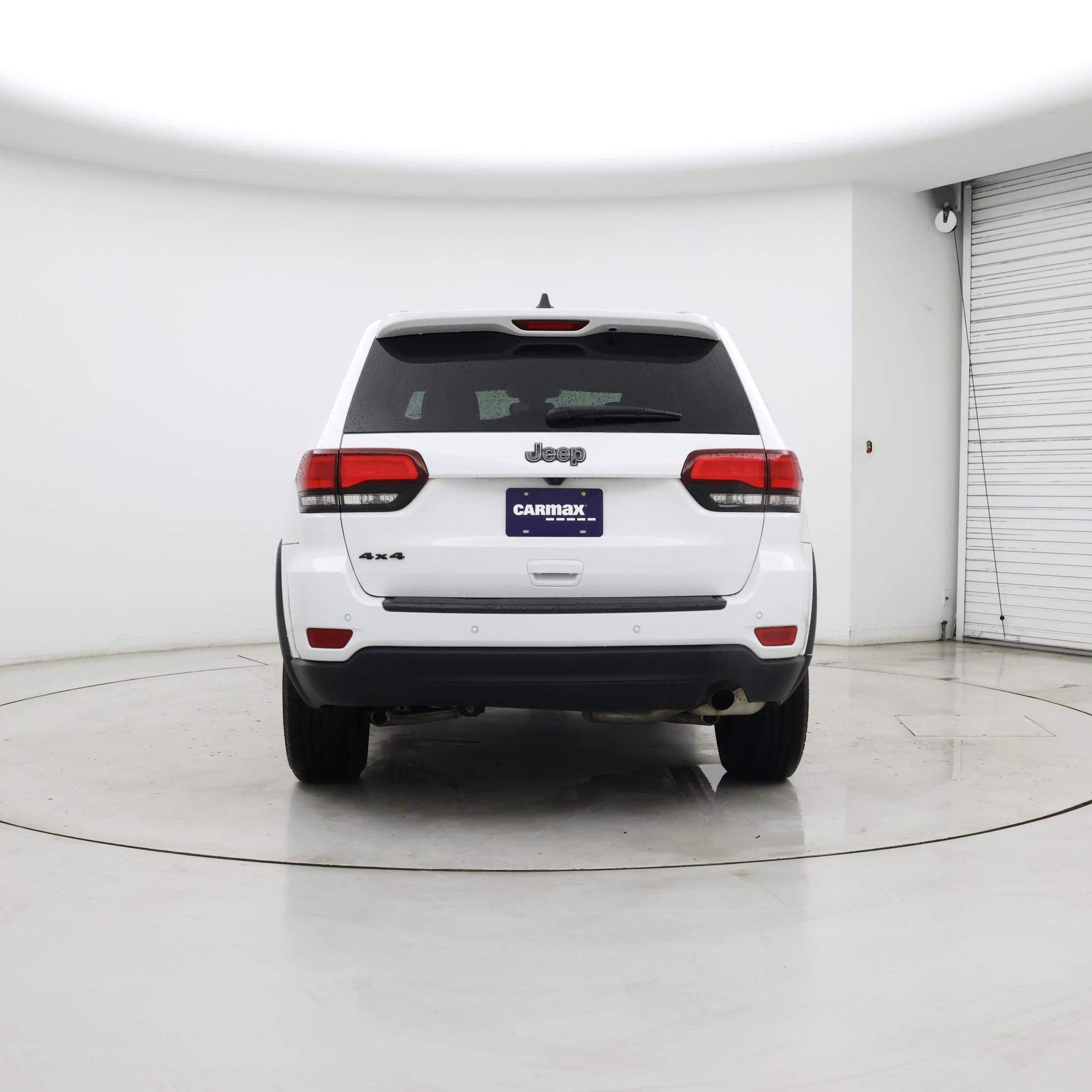 Thumbnail: 2020 Jeep Grand Cherokee - 6