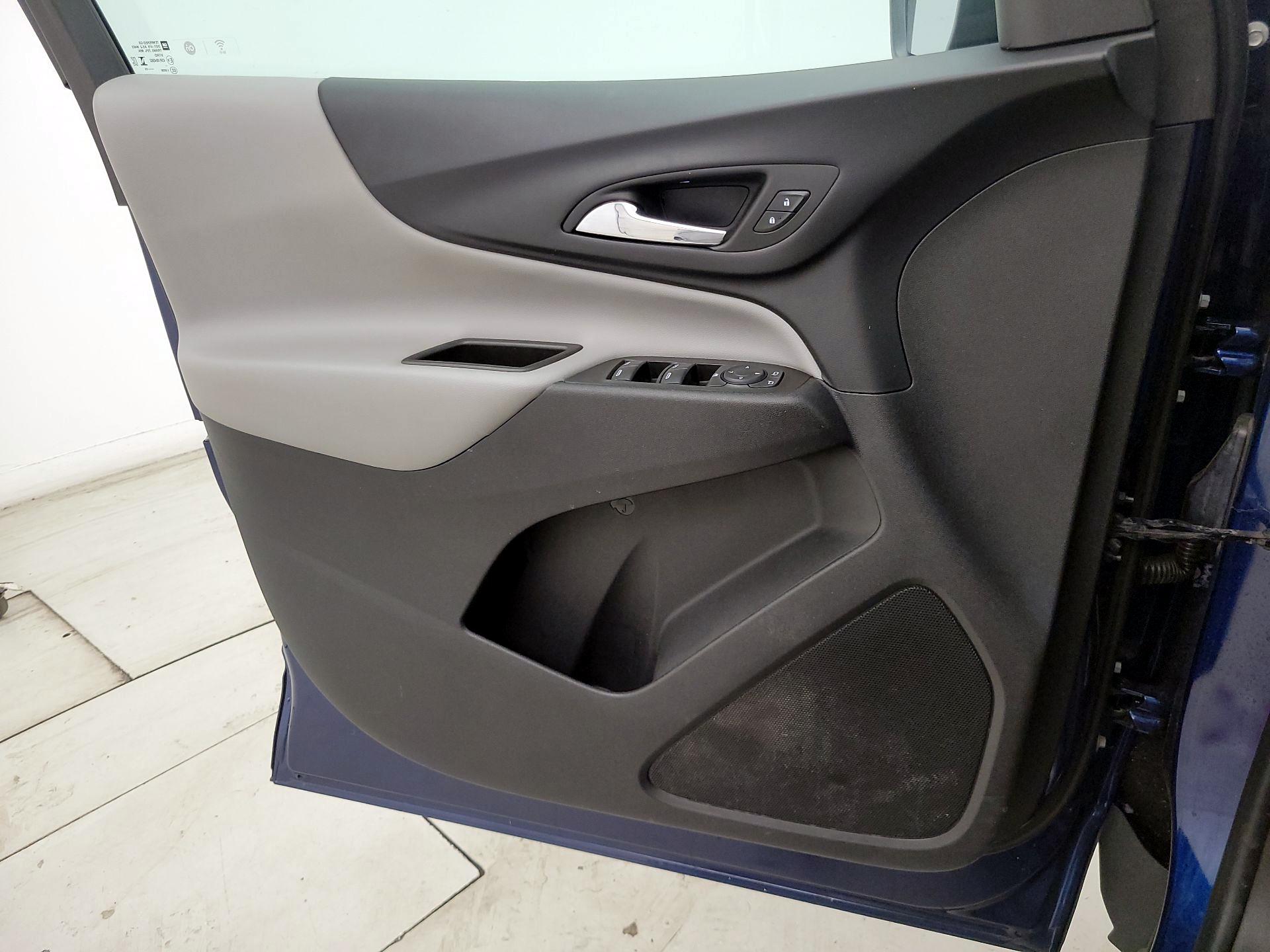 Thumbnail: 2023 Chevrolet Equinox - 12