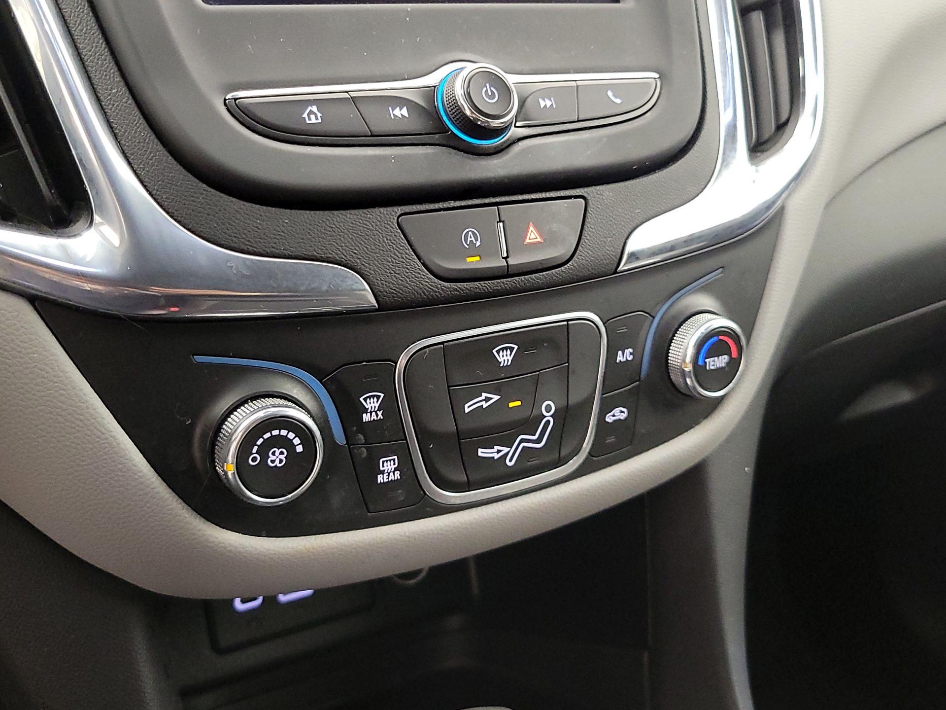 Thumbnail: 2023 Chevrolet Equinox - 16