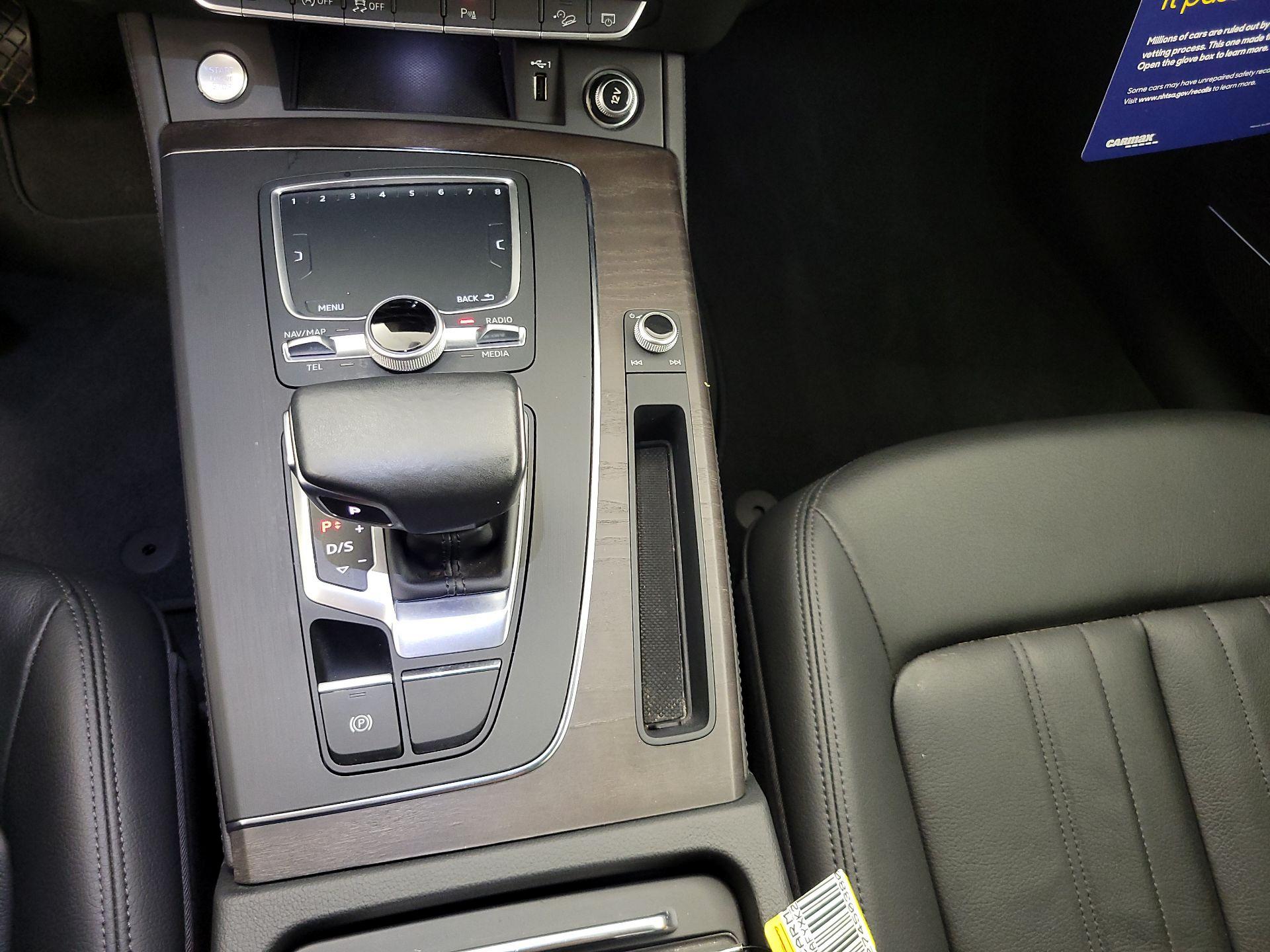Thumbnail: 2019 Audi Q5 - 18