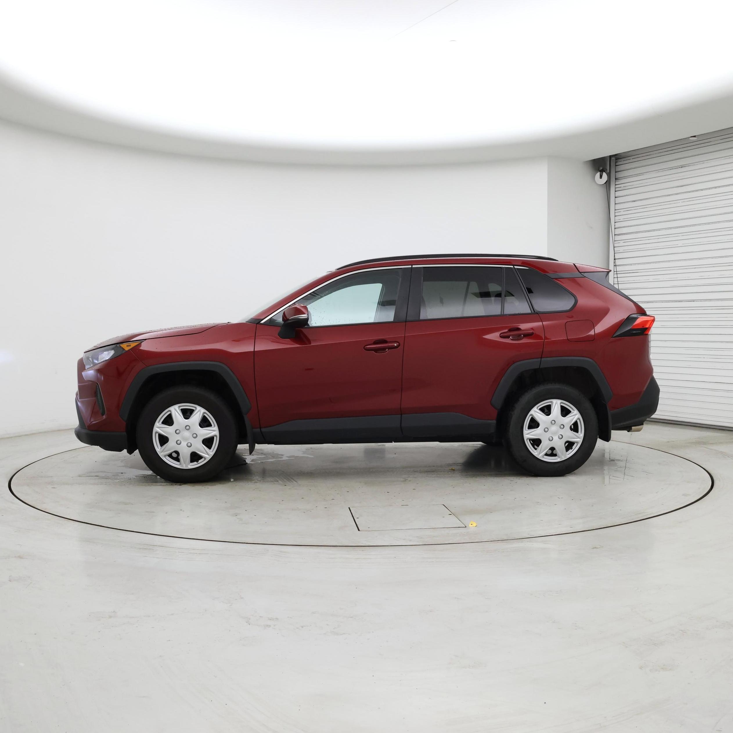 Thumbnail: 2020 Toyota RAV4 - 3