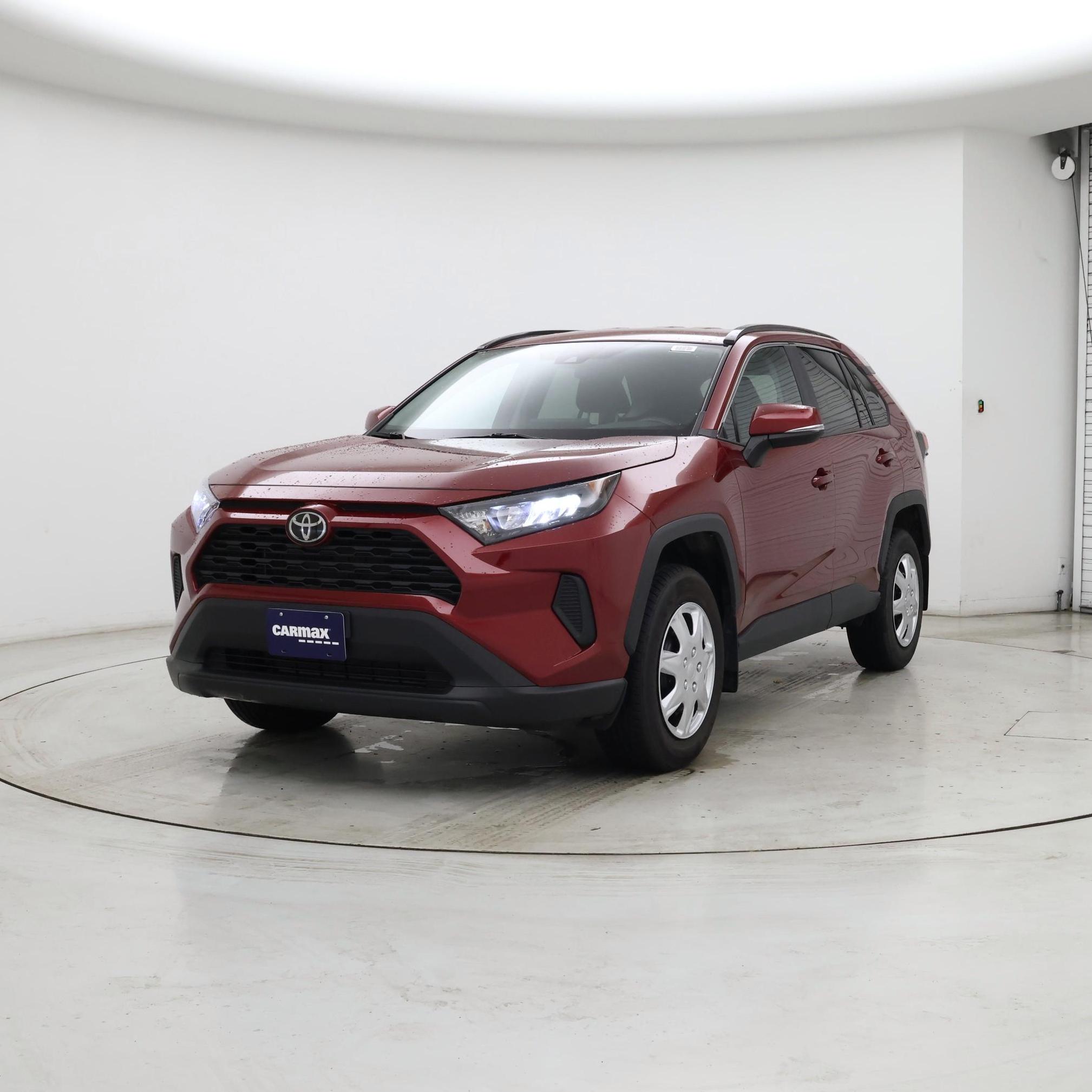 Thumbnail: 2020 Toyota RAV4 - 4