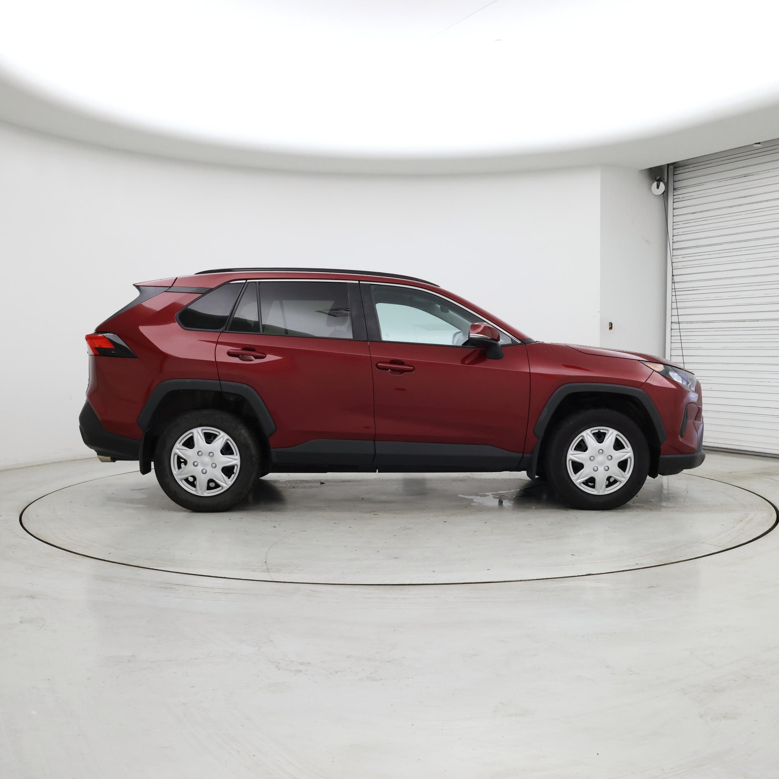 Thumbnail: 2020 Toyota RAV4 - 7