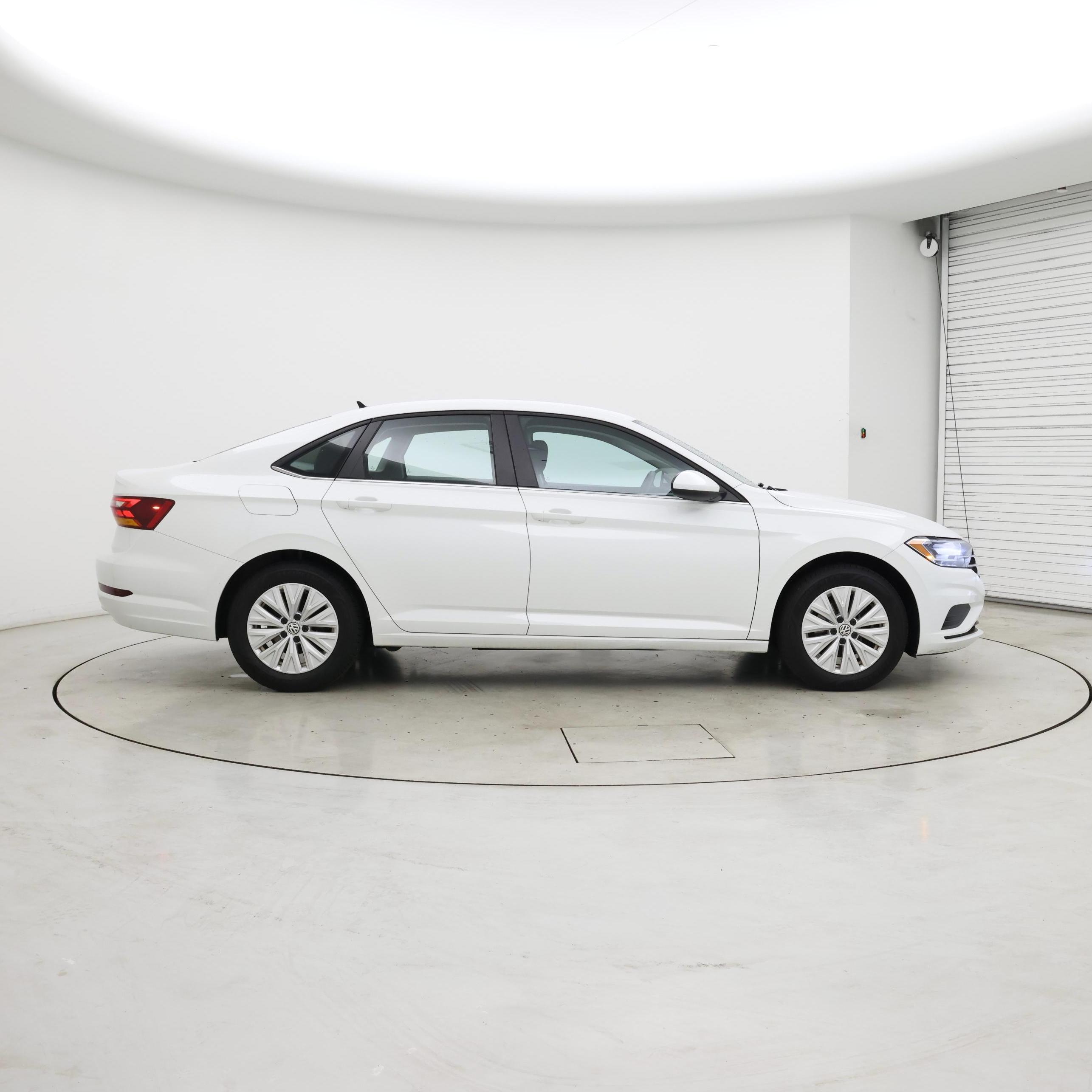 Thumbnail: 2019 Volkswagen Jetta - 7