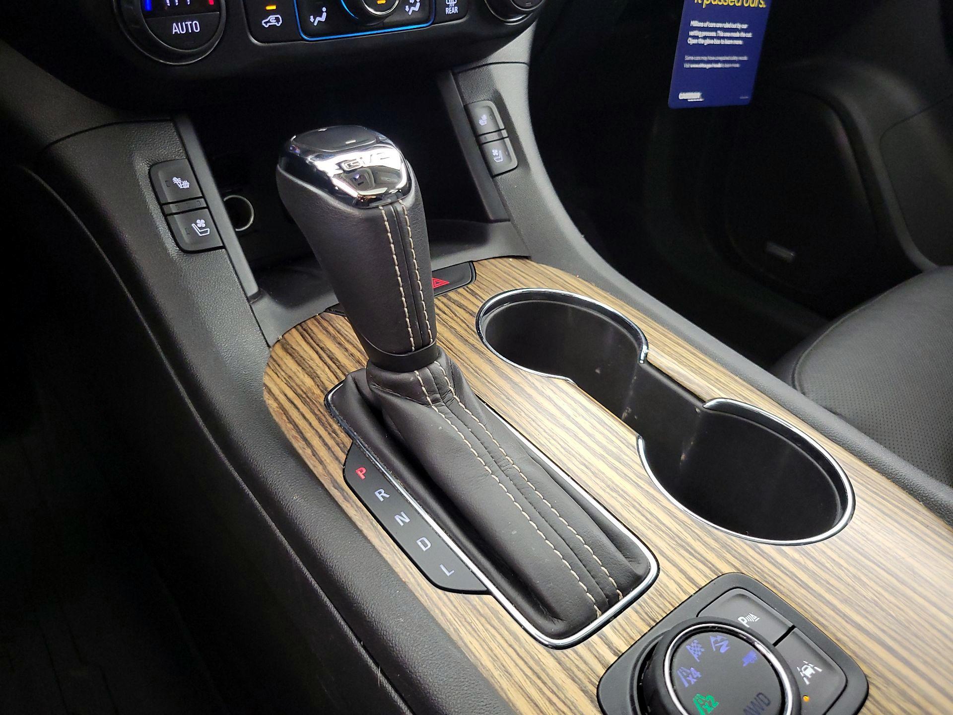Thumbnail: 2019 GMC Acadia - 18