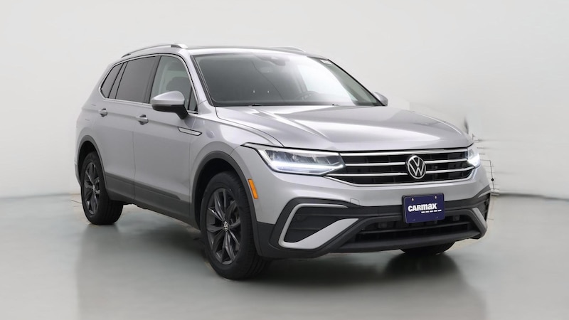 2022 Volkswagen Tiguan SE Hero Image