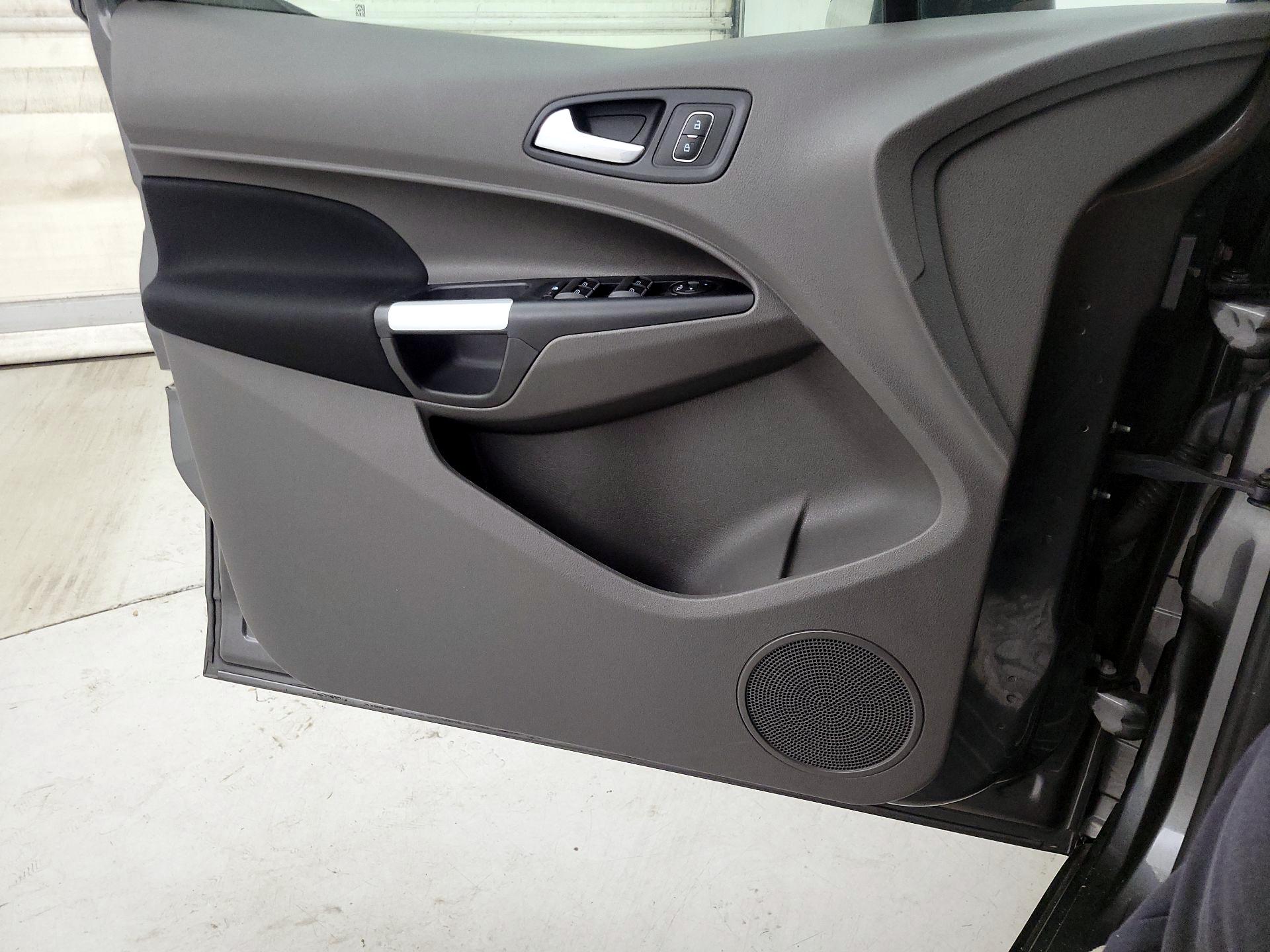 Thumbnail: 2019 Ford Transit Series - 12