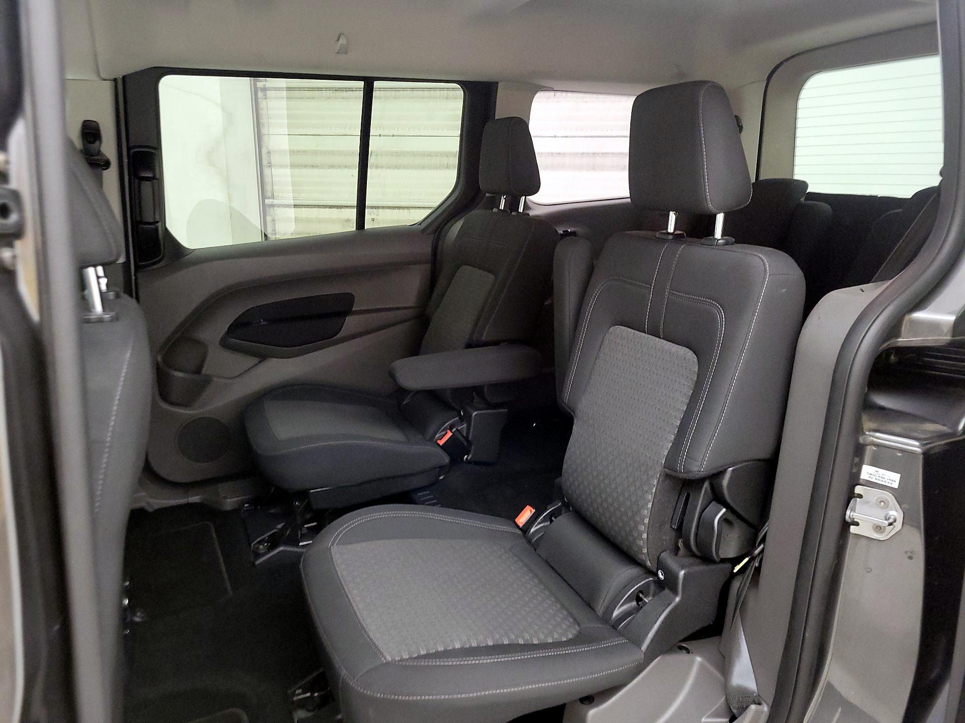 Thumbnail: 2019 Ford Transit Series - 19