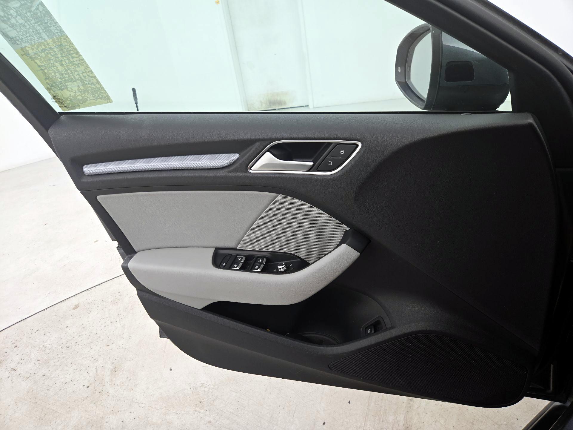 Thumbnail: 2016 Audi A3 - 12