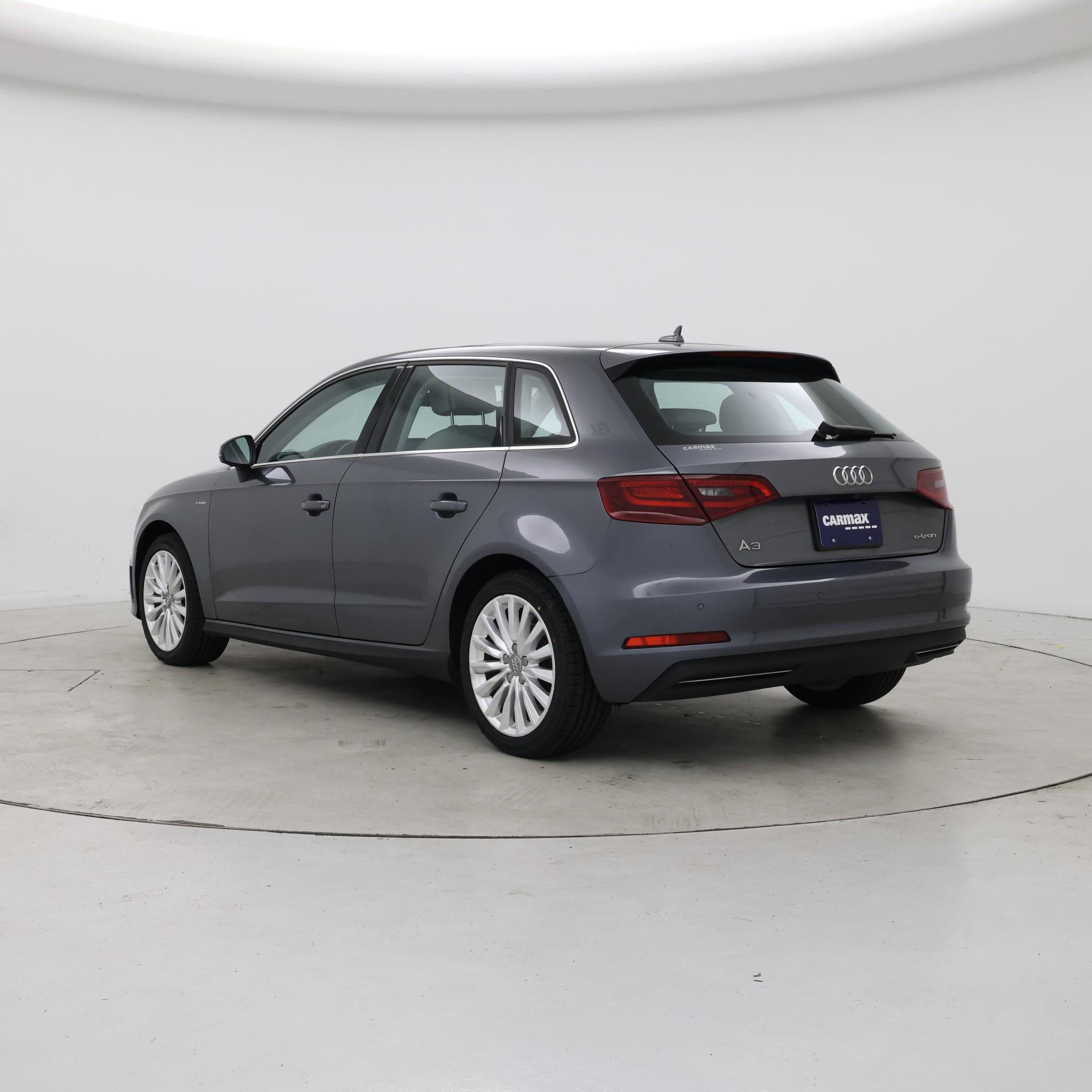 Thumbnail: 2016 Audi A3 - 2