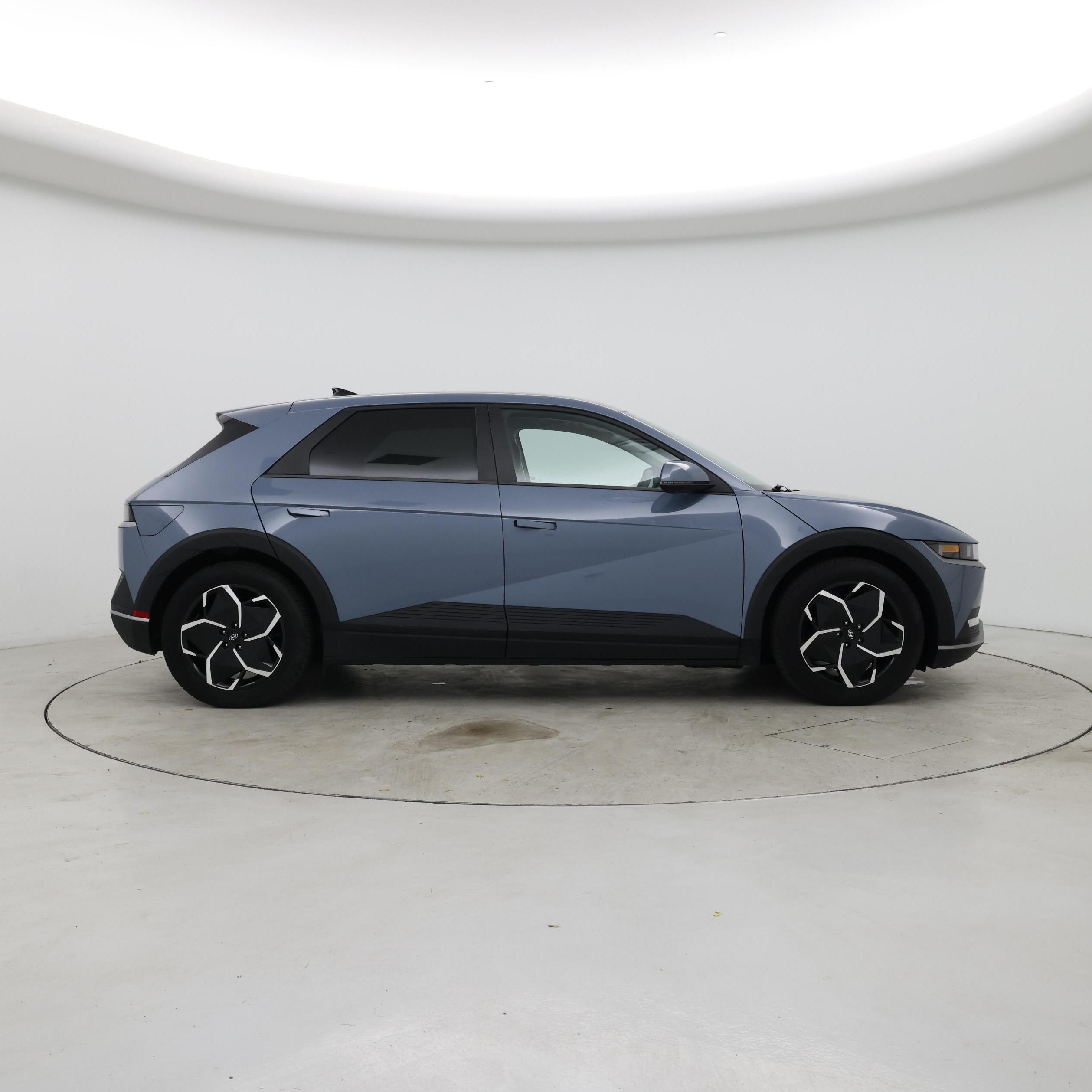 Thumbnail: 2022 Hyundai Ioniq 5 - 7