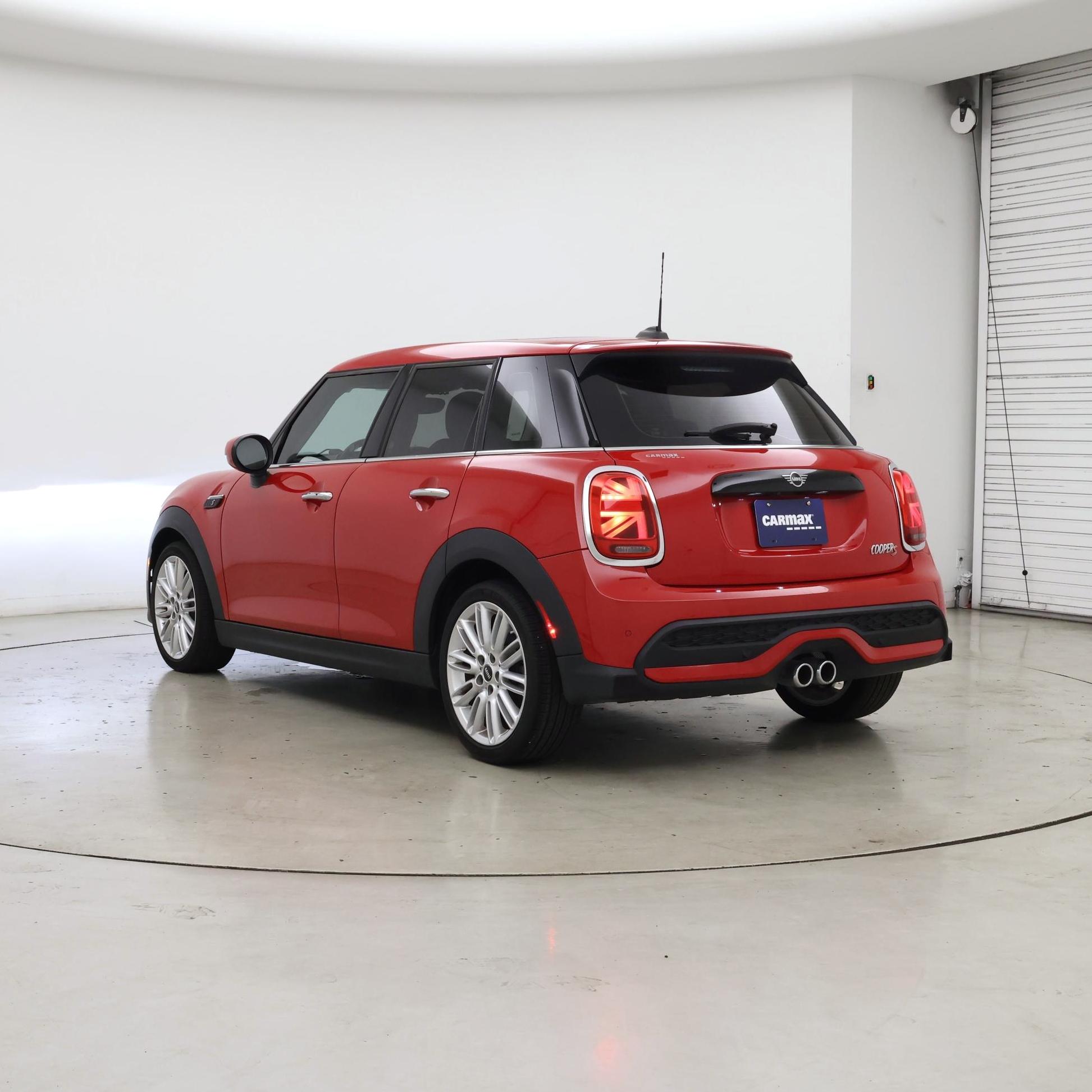 Thumbnail: 2023 MINI Cooper Hardtop - 2