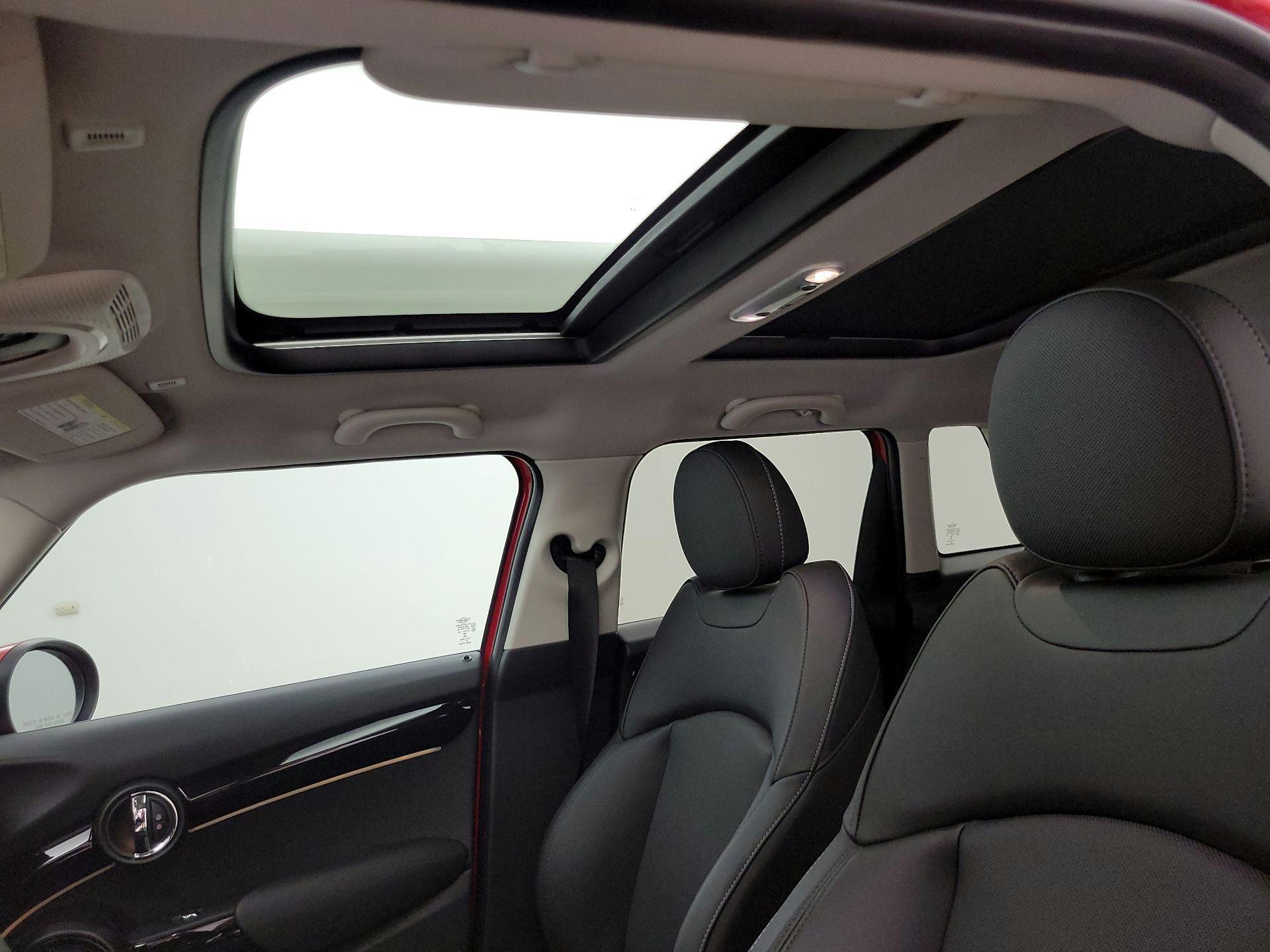 Thumbnail: 2023 MINI Cooper Hardtop - 19