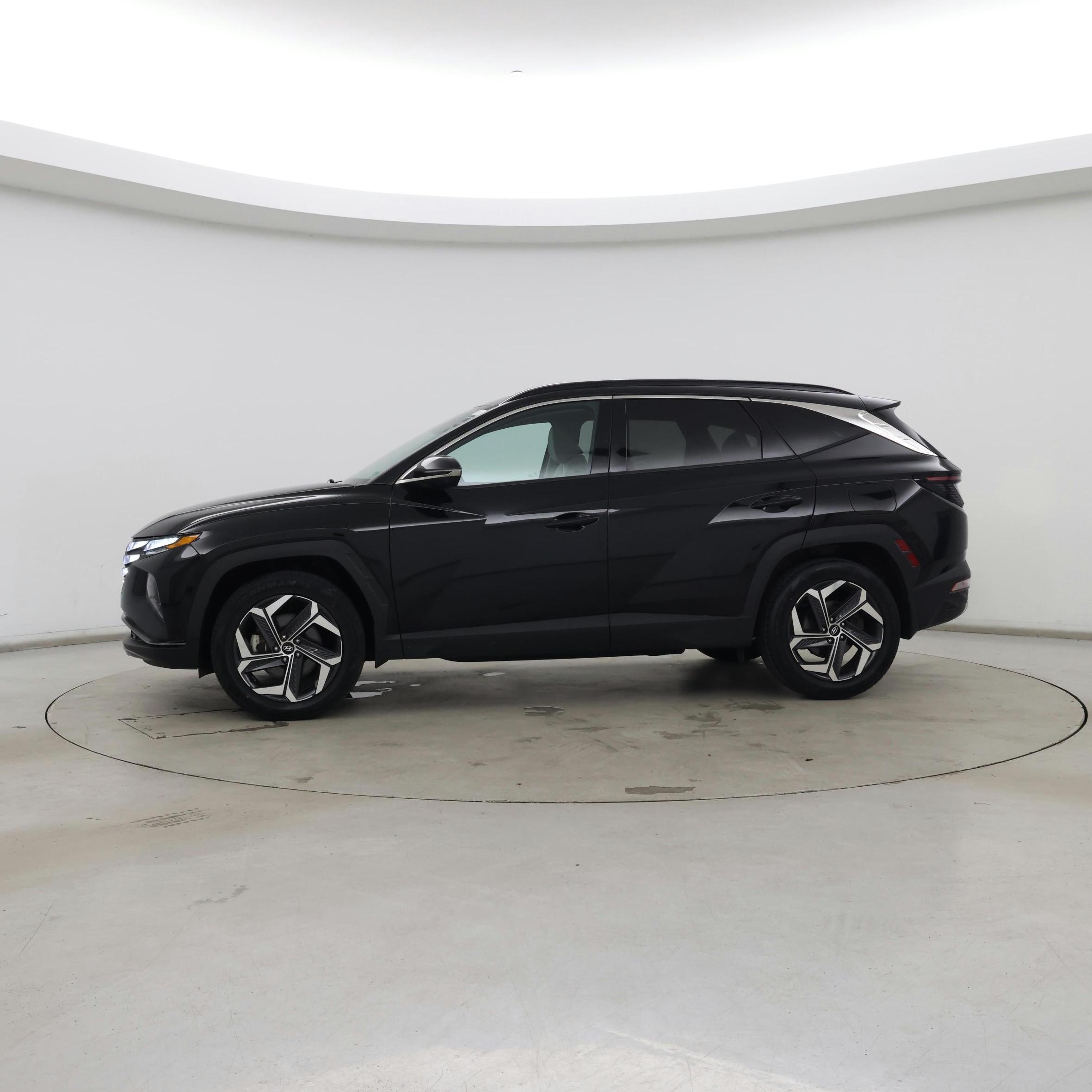 Thumbnail: 2022 Hyundai Tucson - 3