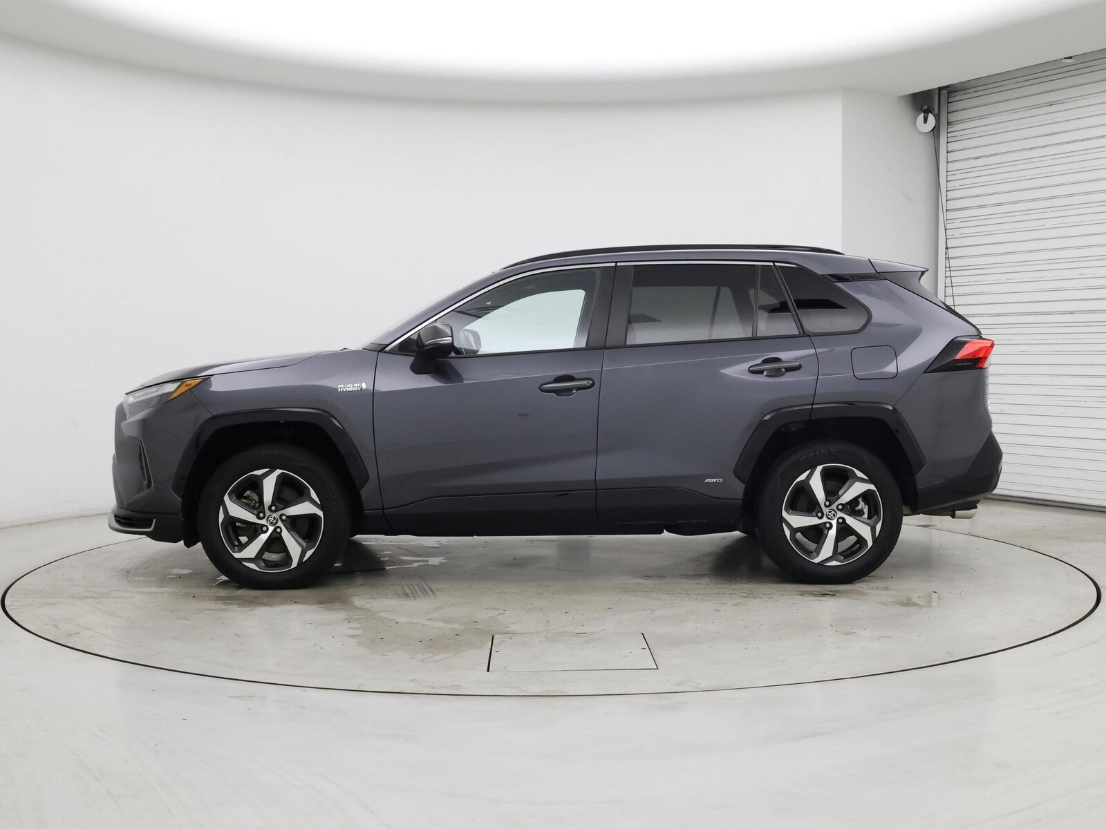 Image 4 of 2022 Toyota RAV4 Prime Plug-In SE