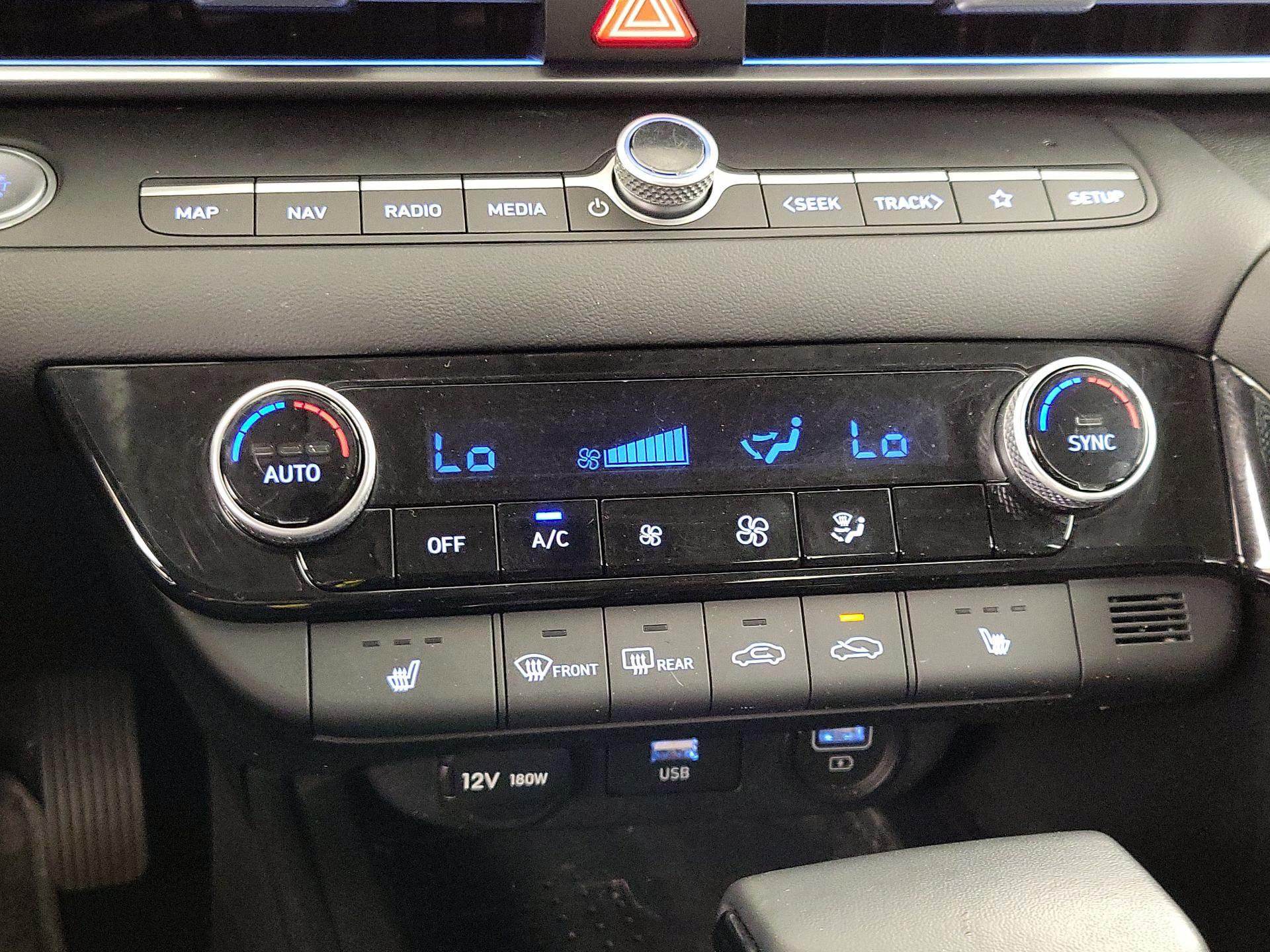 Thumbnail: 2023 Hyundai Elantra - 17