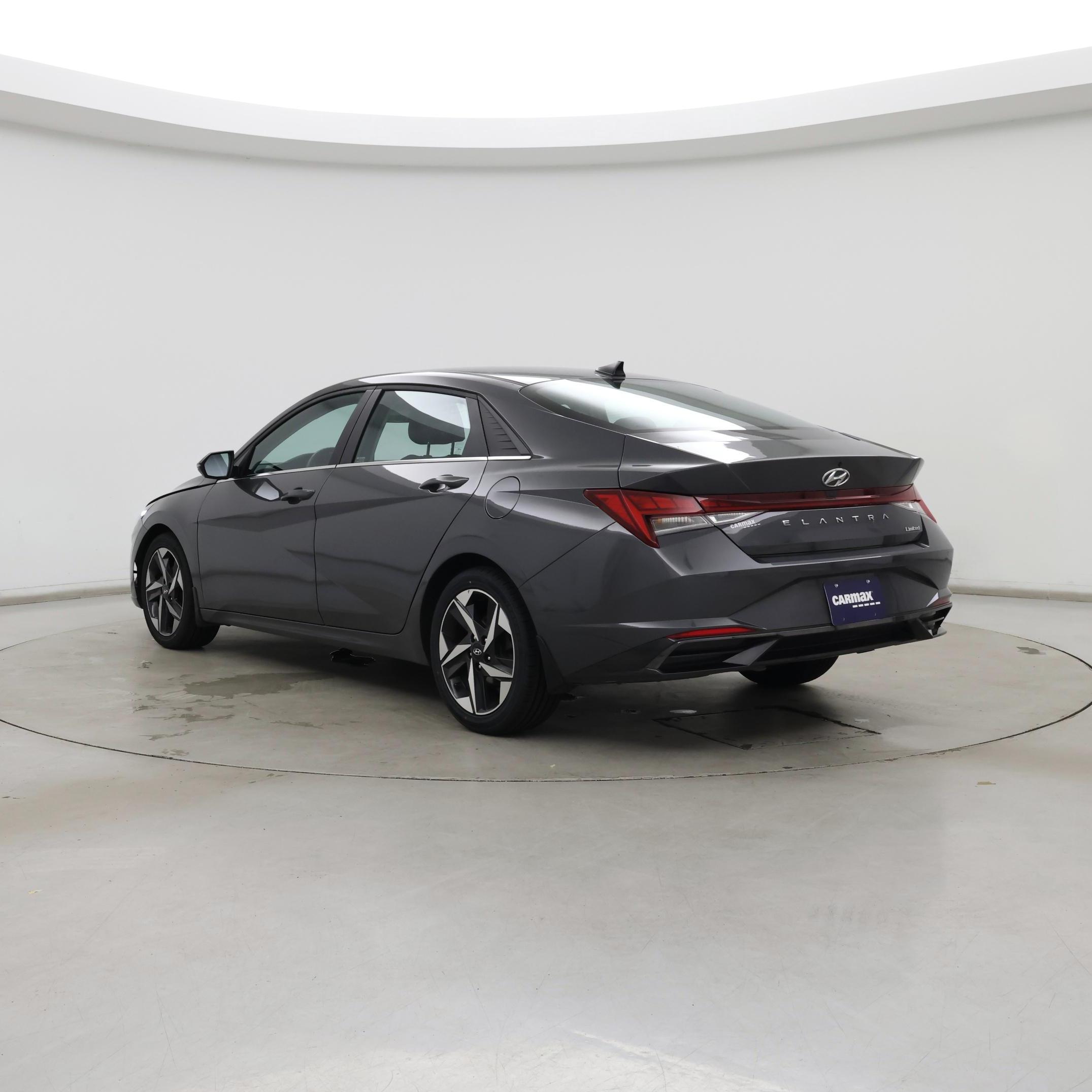 Thumbnail: 2023 Hyundai Elantra - 2