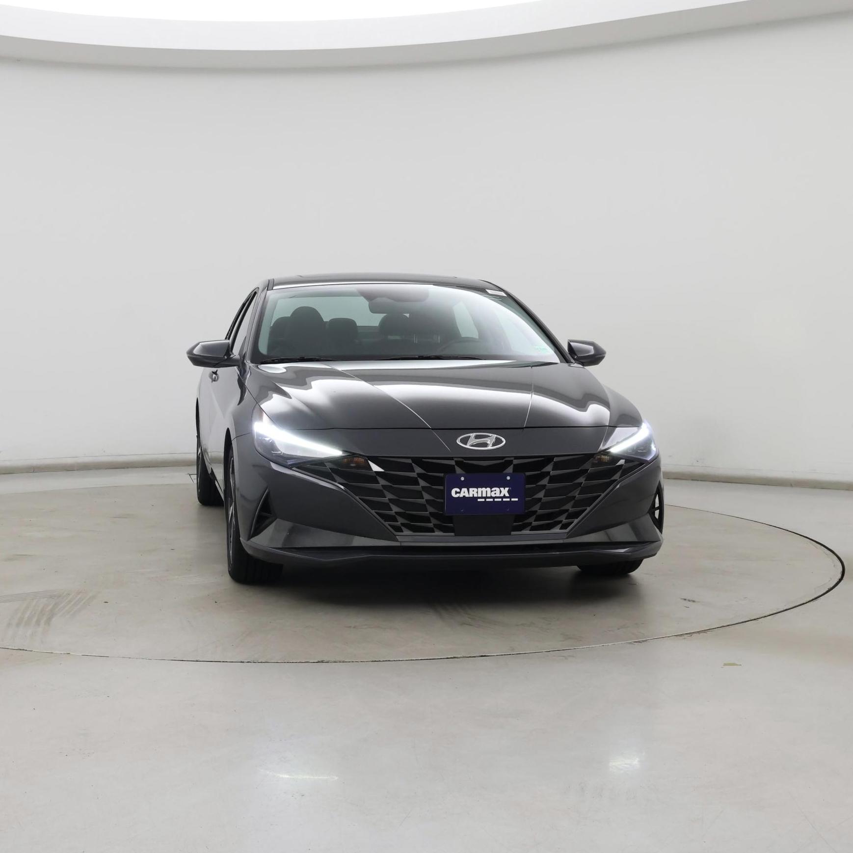 Thumbnail: 2023 Hyundai Elantra - 5